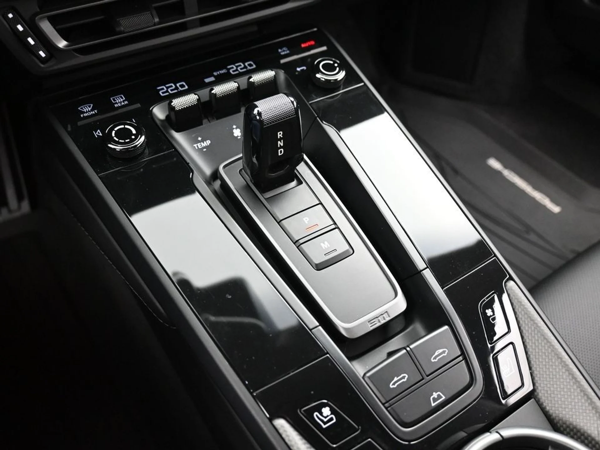 mph021_3400771464_2303d9491df84abd2213f9d144067ff3_34beba1e62