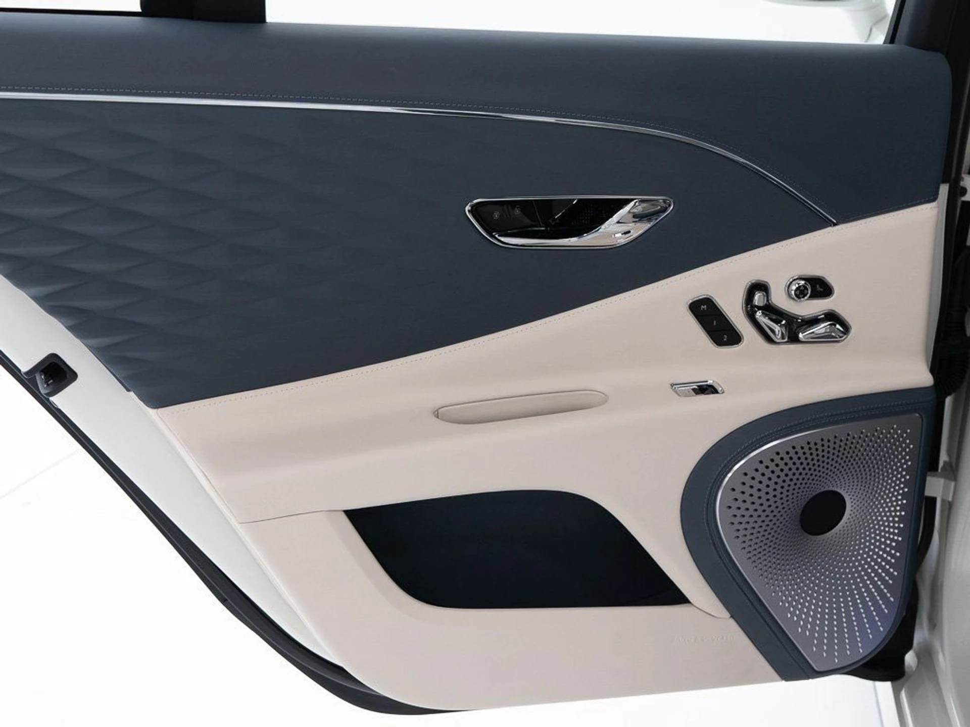 mph021_3407498943_ffc38ec711124dc949668e310ce5fdde_8ccde4058b