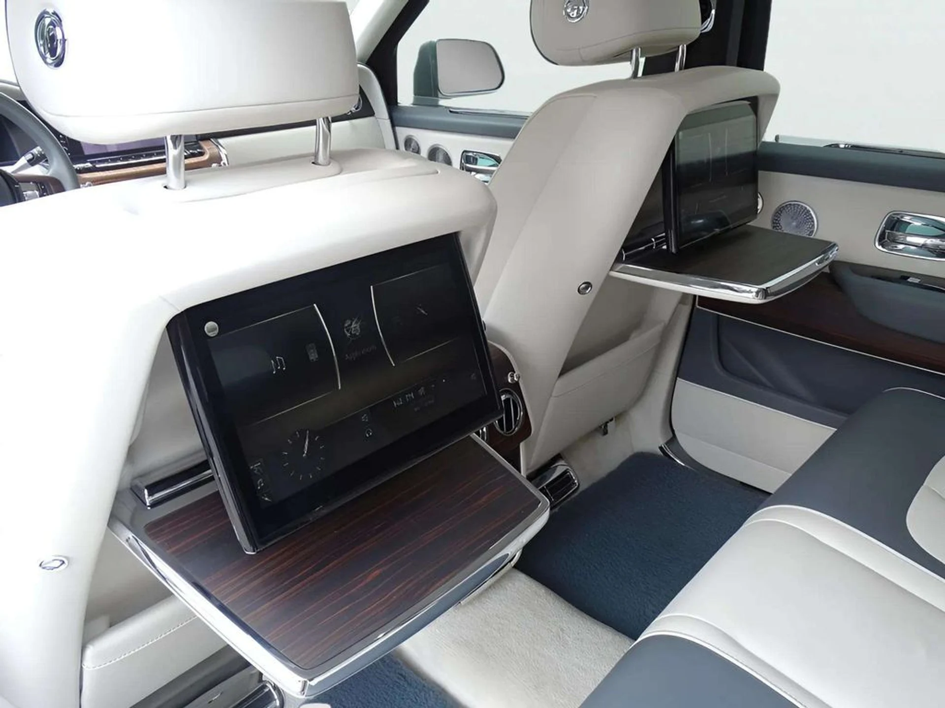 mph021_3407939985_61c8efdce1c0a46eceef2a81f7e7645ex_f7307e8ac5