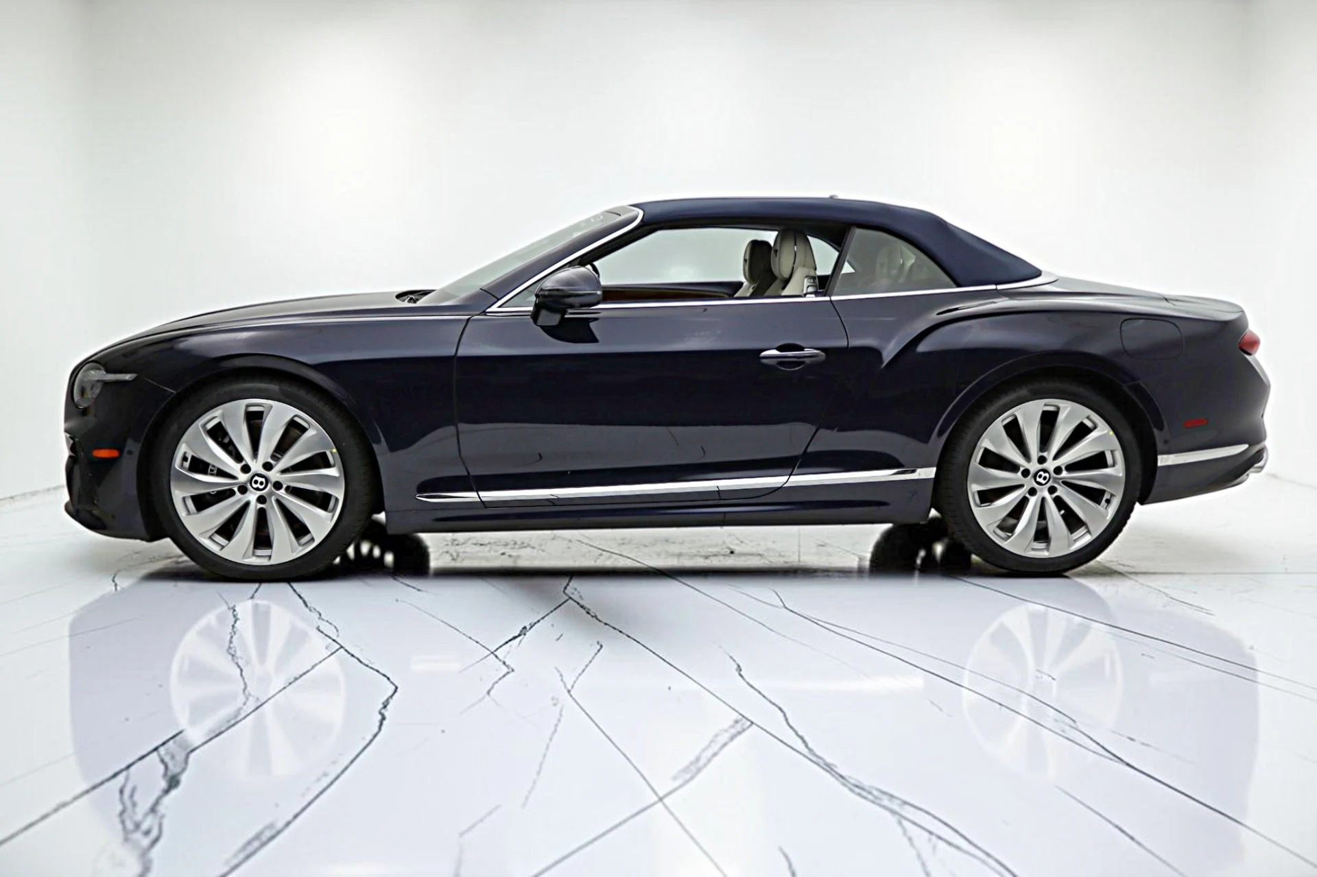 mph021_3414277042_New_2026_Bentley_Continental_GTC_c1ba0159ca