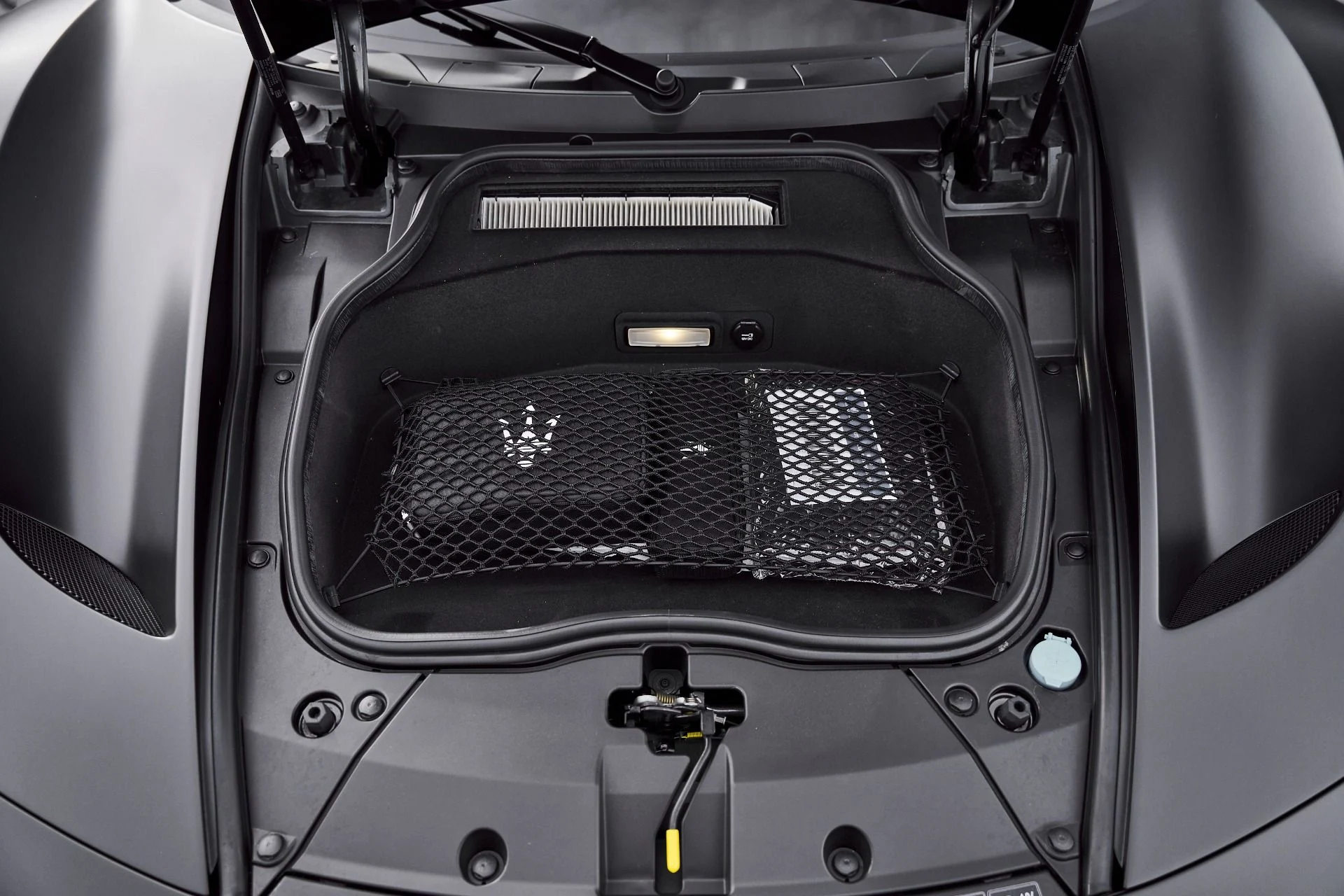 mph021_3414316542_Used_2024_Maserati_MC_20_Base_1772679301_156c9bafb8