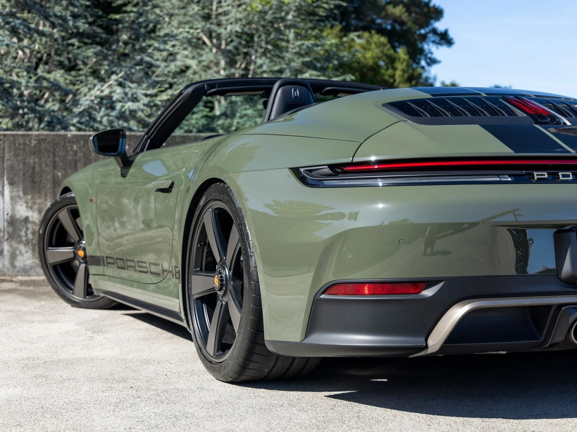 mph021_3415189093_22_58cd1ba104