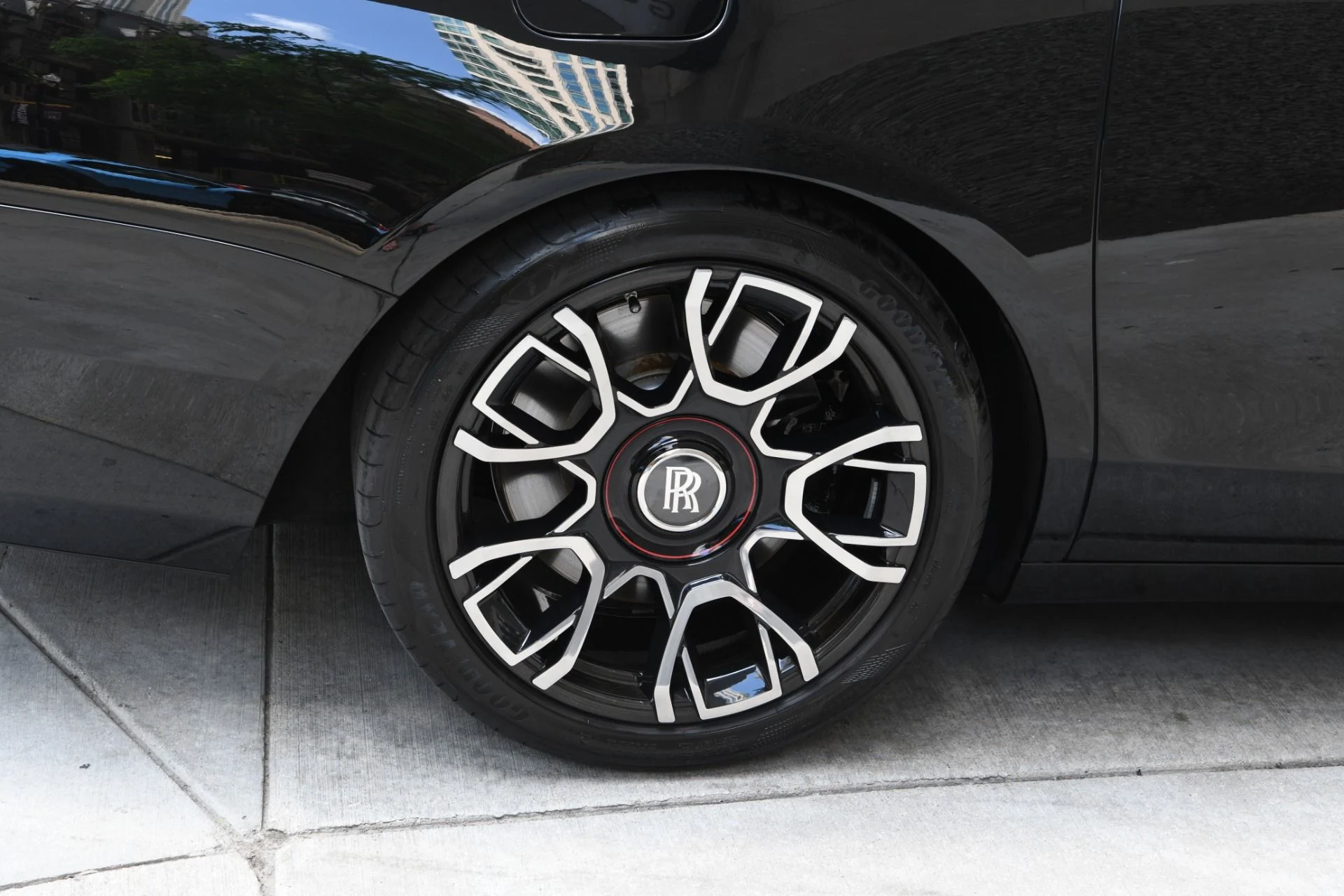 mph021_3418364810_11864_p23_l_a0e427595c