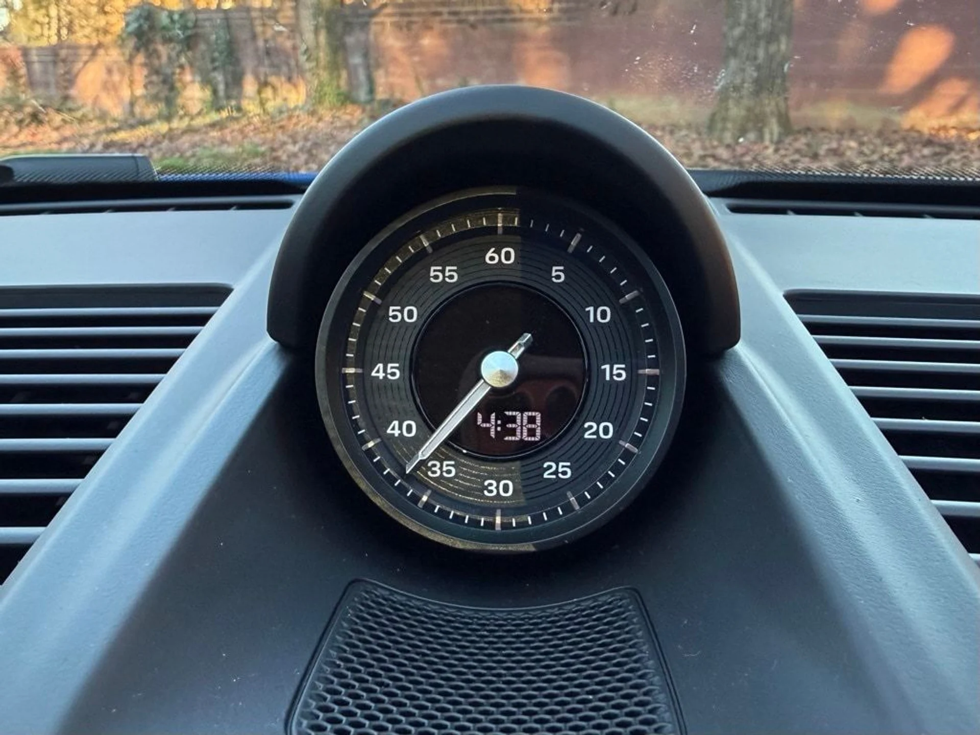 mph021_3421152333_ef26c501ac4a15082a018b2af046262ex_3fd84d5397