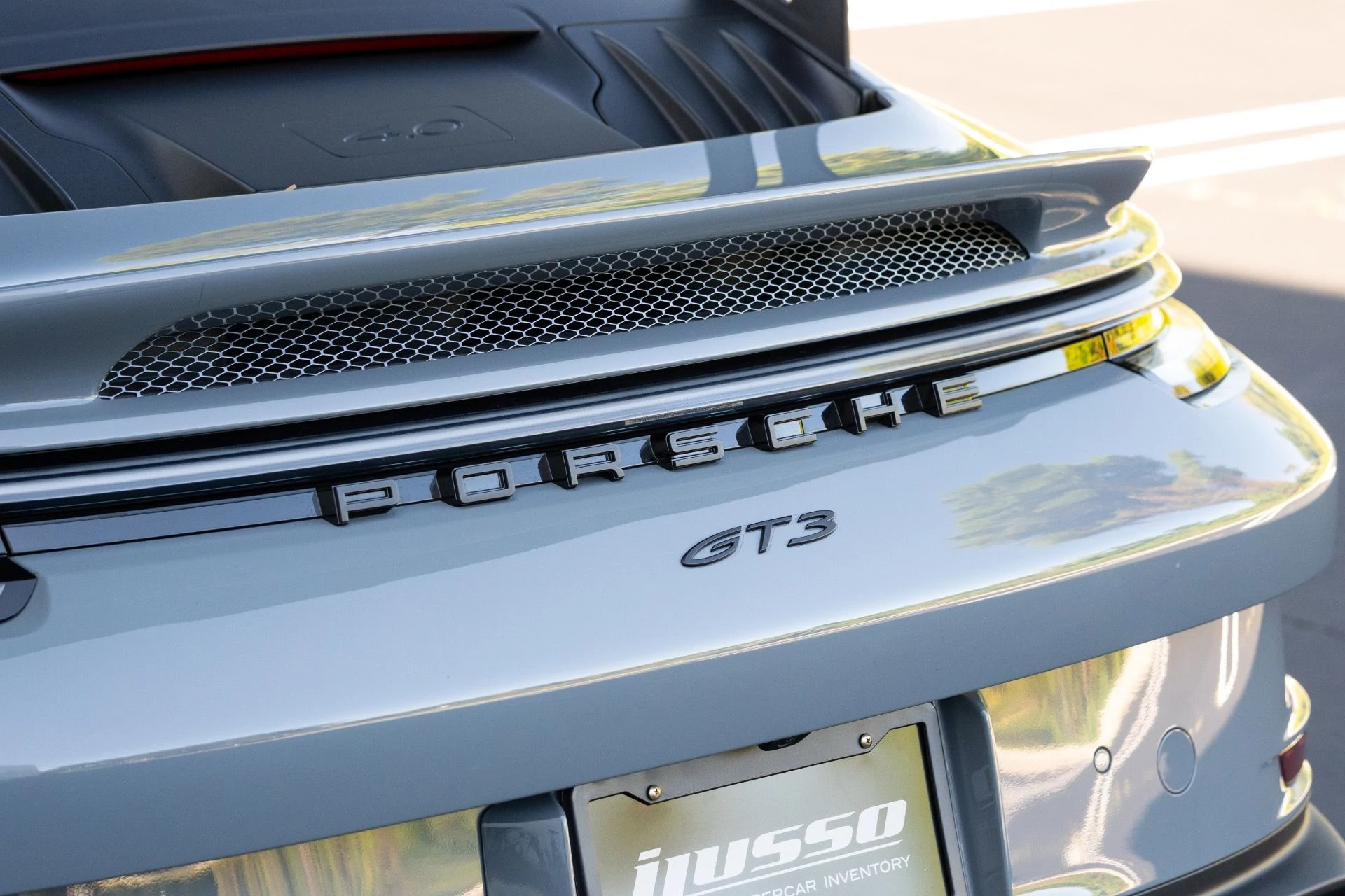 mph021_3423259822_Used_2023_Porsche_911_GT_3_1777402484_be1930909e