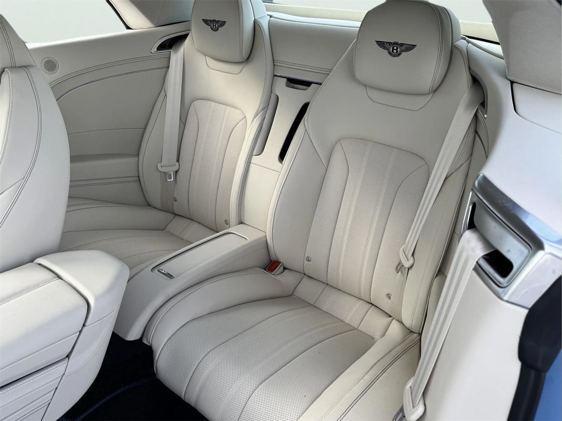 mph021_3433017870_18d41313817789f3379a146dd3773950_b1b7f7ab40