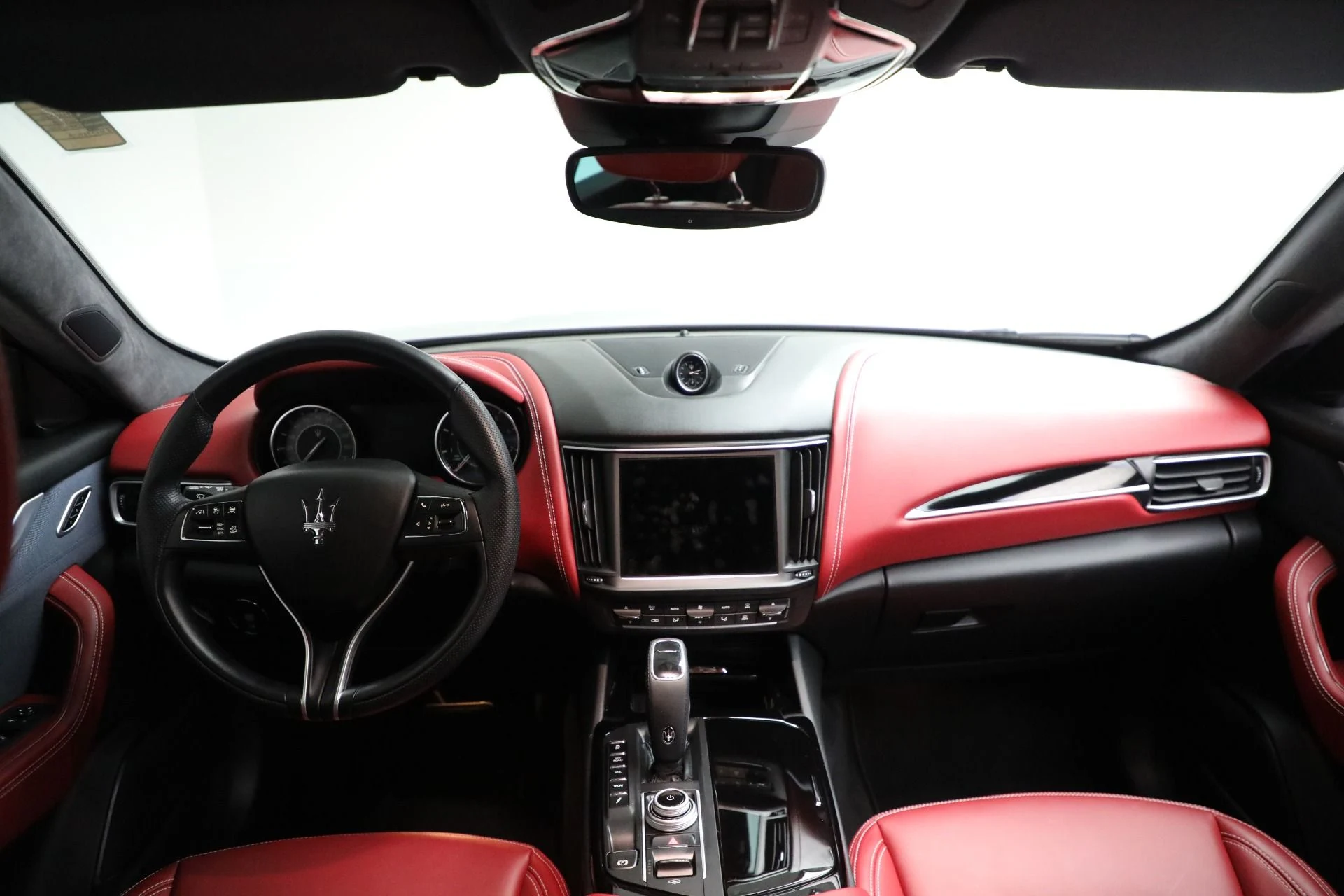 mph021_3434232156_Used_2022_Maserati_Levante_GT_4e177564f3
