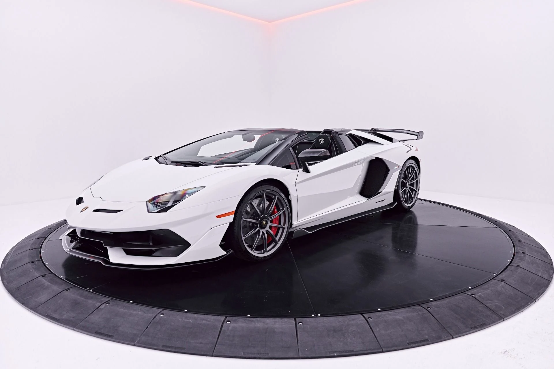 mph021_3439978082_Used_2021_Lamborghini_Aventador_SVJ_Base_1784080176_2111438043