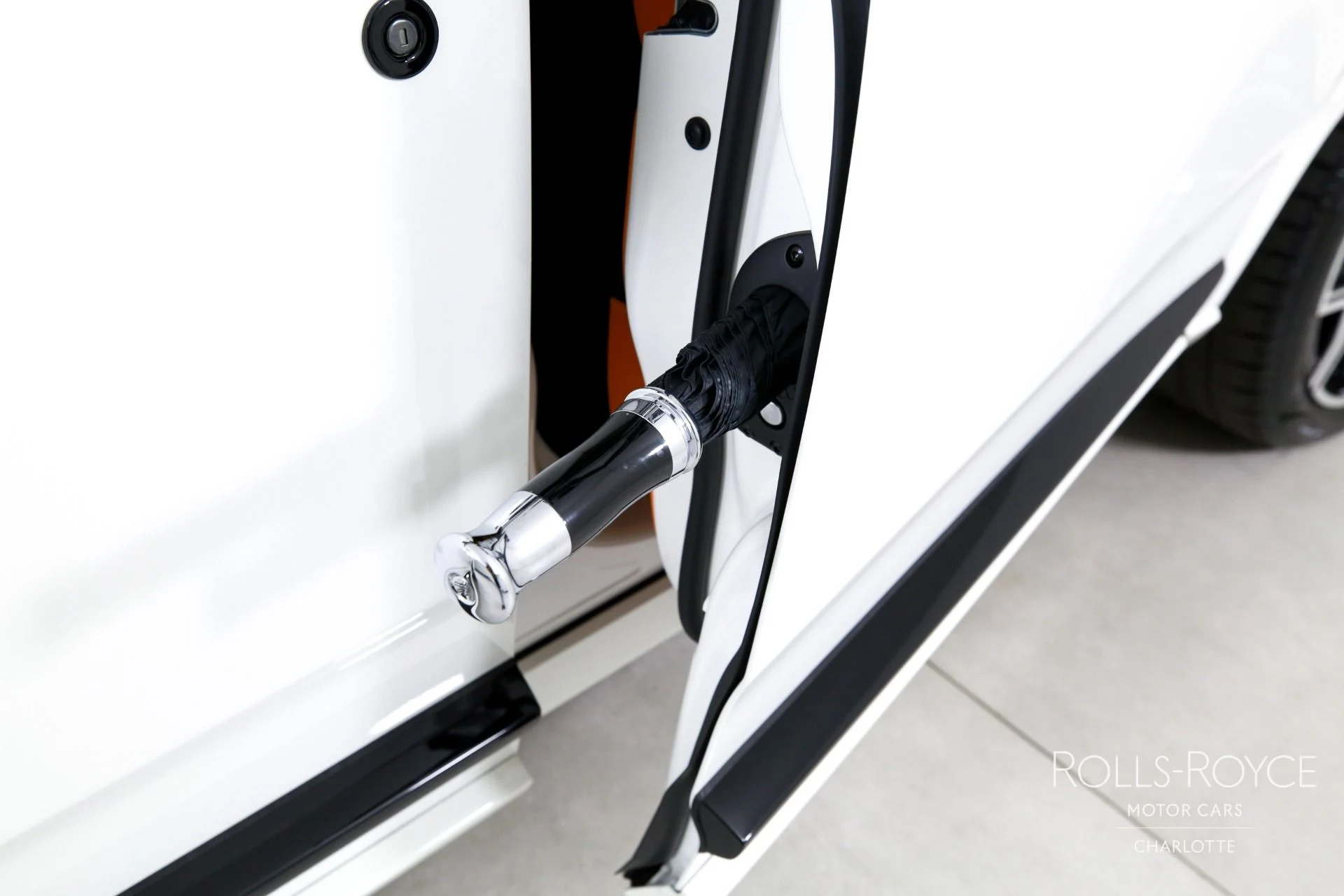 mph021_3440880353_Used_2025_Rolls_Royce_Black_Badge_Cullinan_1773240661_764eb857ec