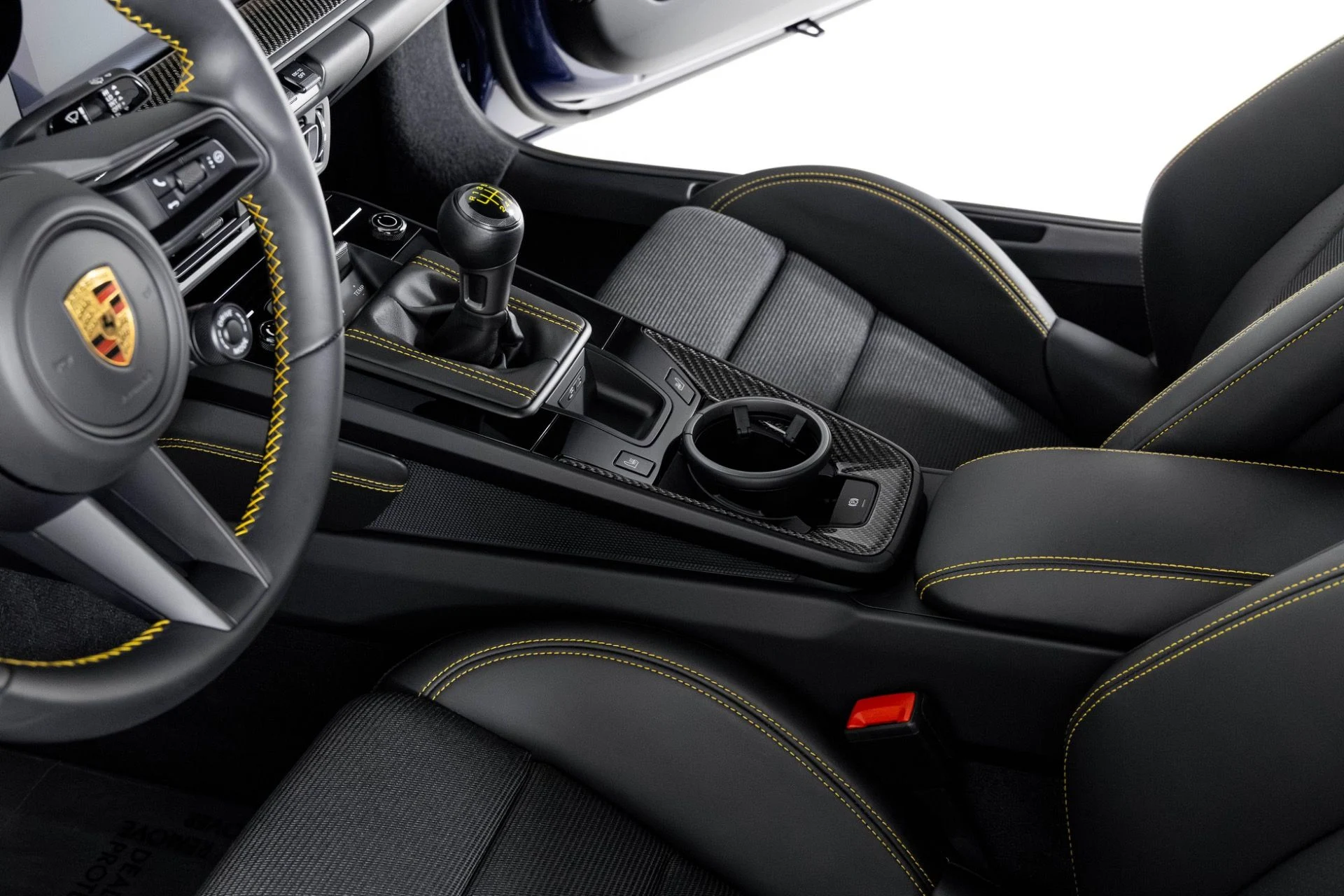 mph021_3445968626_Used_2022_Porsche_911_GT_3_Touring_1764706396_36e22a8707