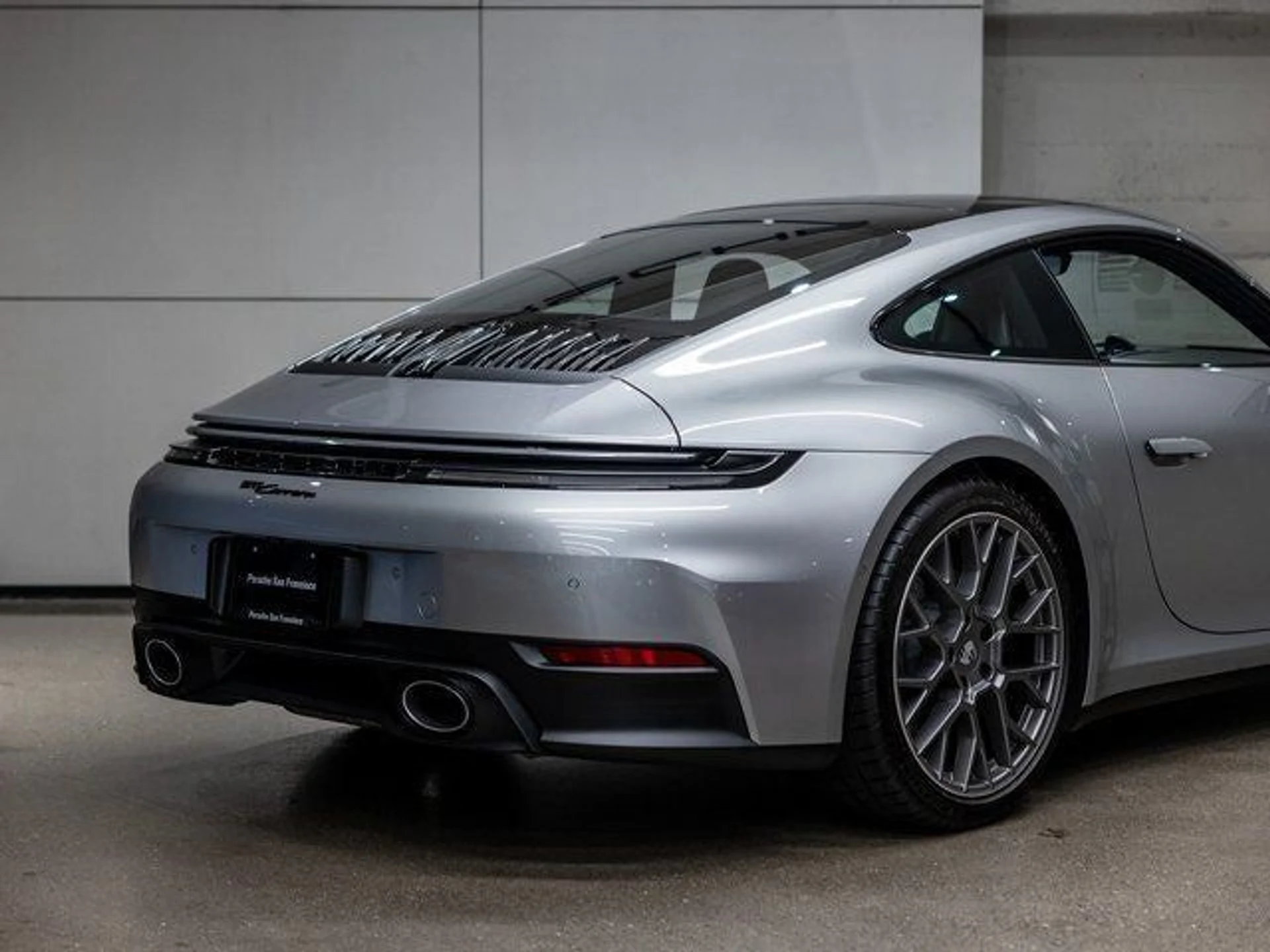 mph021_3451924974_22_b131628178