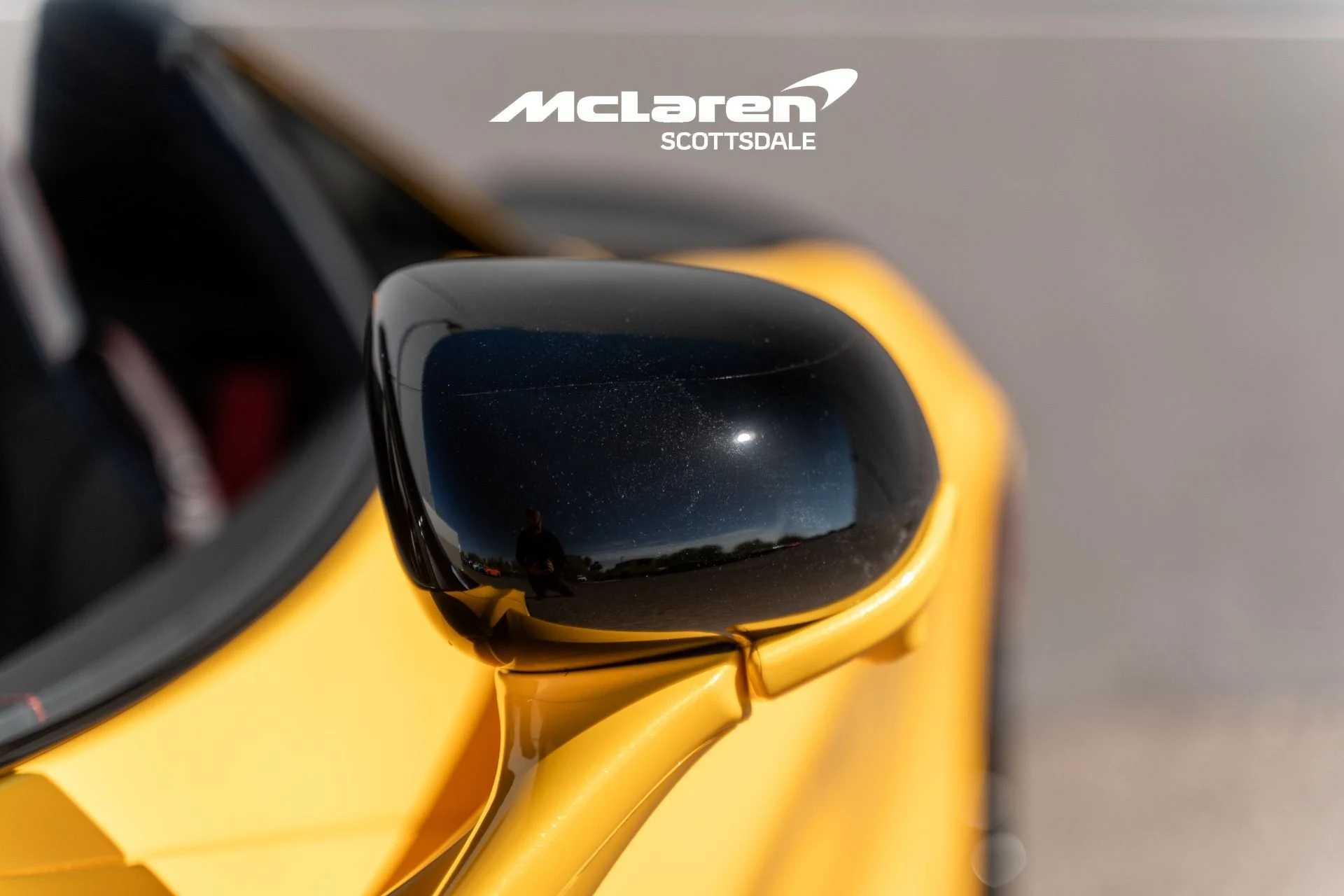mph021_3465401384_Used_2024_MCLAREN_750_S_1777648501_e9bc2fdb5e