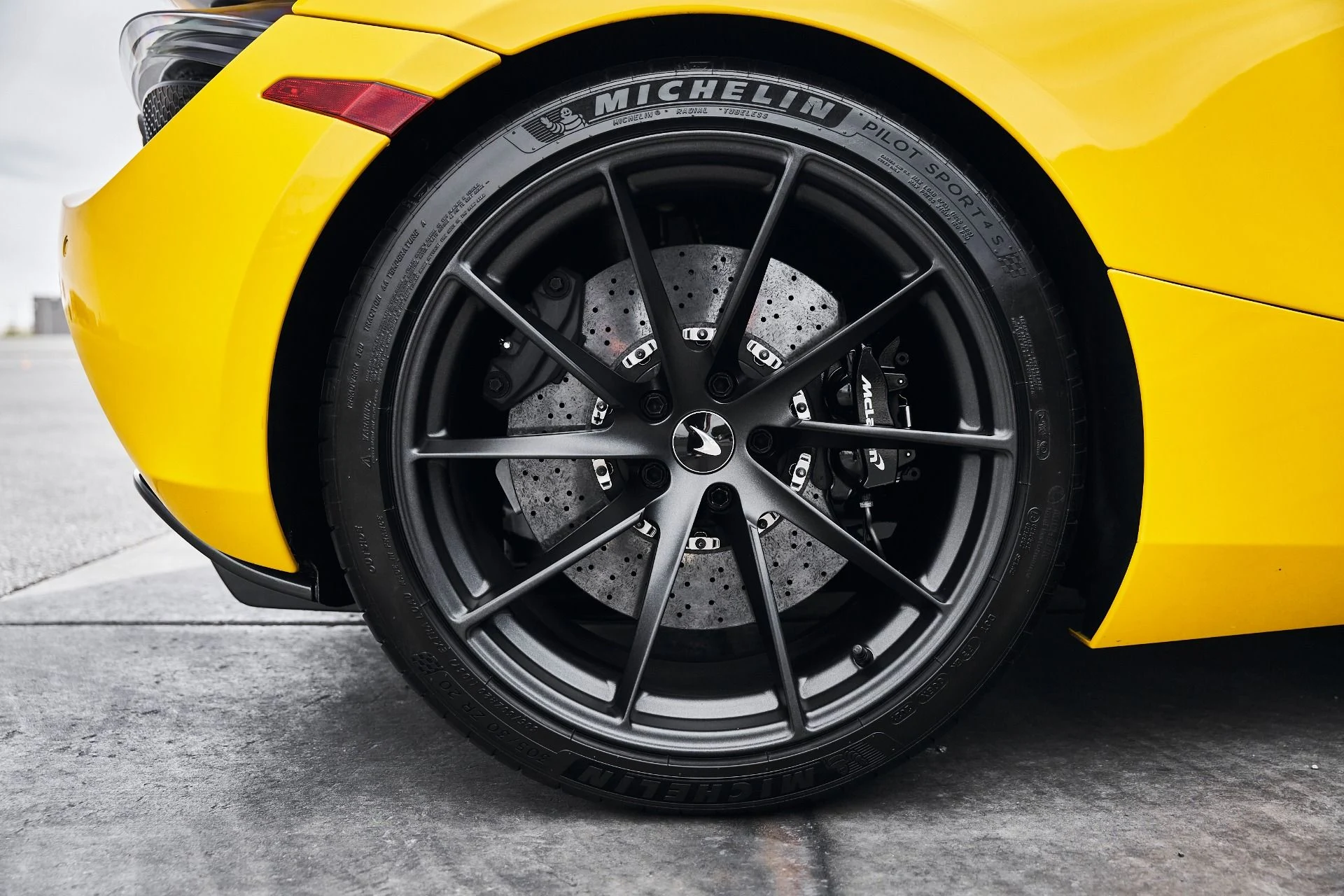 mph021_3465638648_Used_2021_Mc_Laren_720_S_1775521515_f196e8ae9d