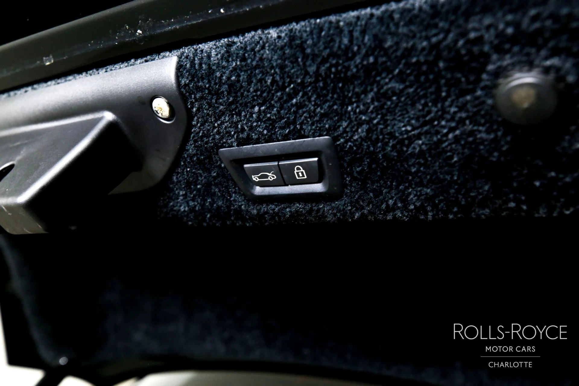 mph021_3466694457_Used_2020_Rolls_Royce_Wraith_1751579384_99d613b667