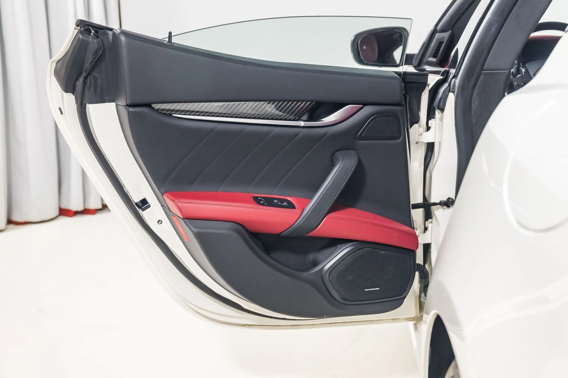 mph021_347517540_928f97b85fee4aa6a5ea2d7ad08b4c60_be6159e960