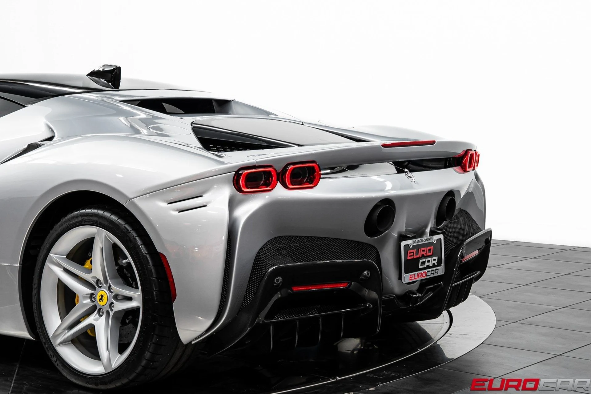 mph021_3475989825_image_22_66a1cc93d2