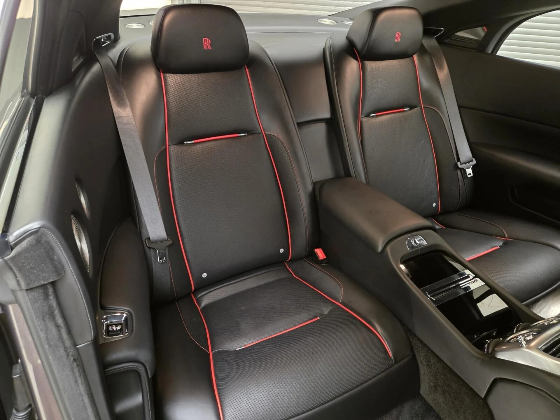 mph021_3479156507_Used_2021_Rolls_Royce_Wraith_1777354974_2a20df630e