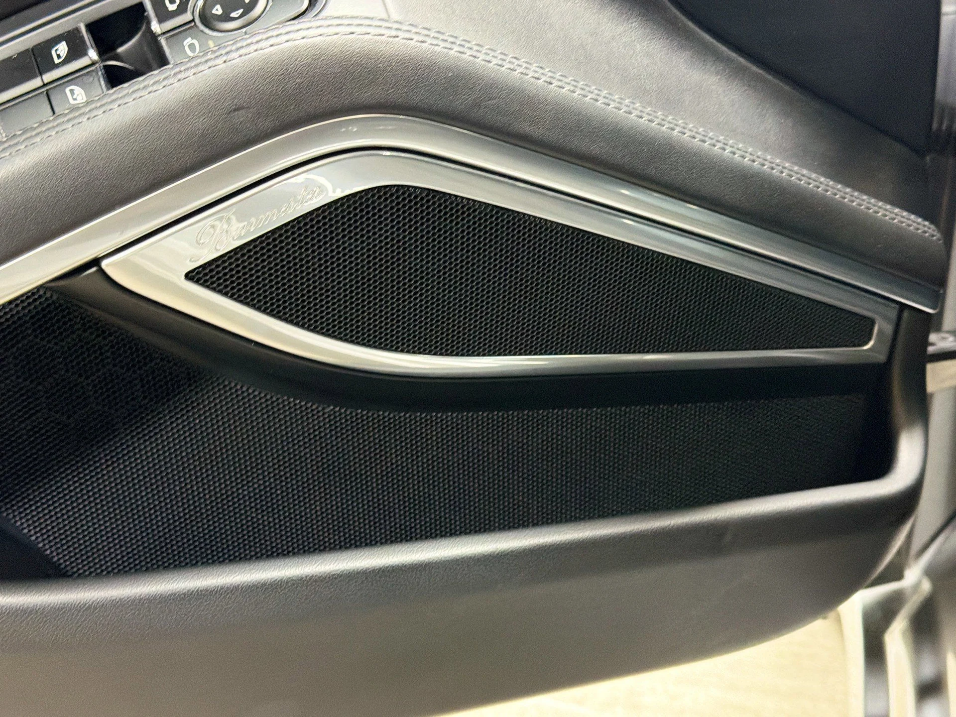 mph021_3480093874_7e330464e795e48d4d820e4cd73c9e27_2035224698