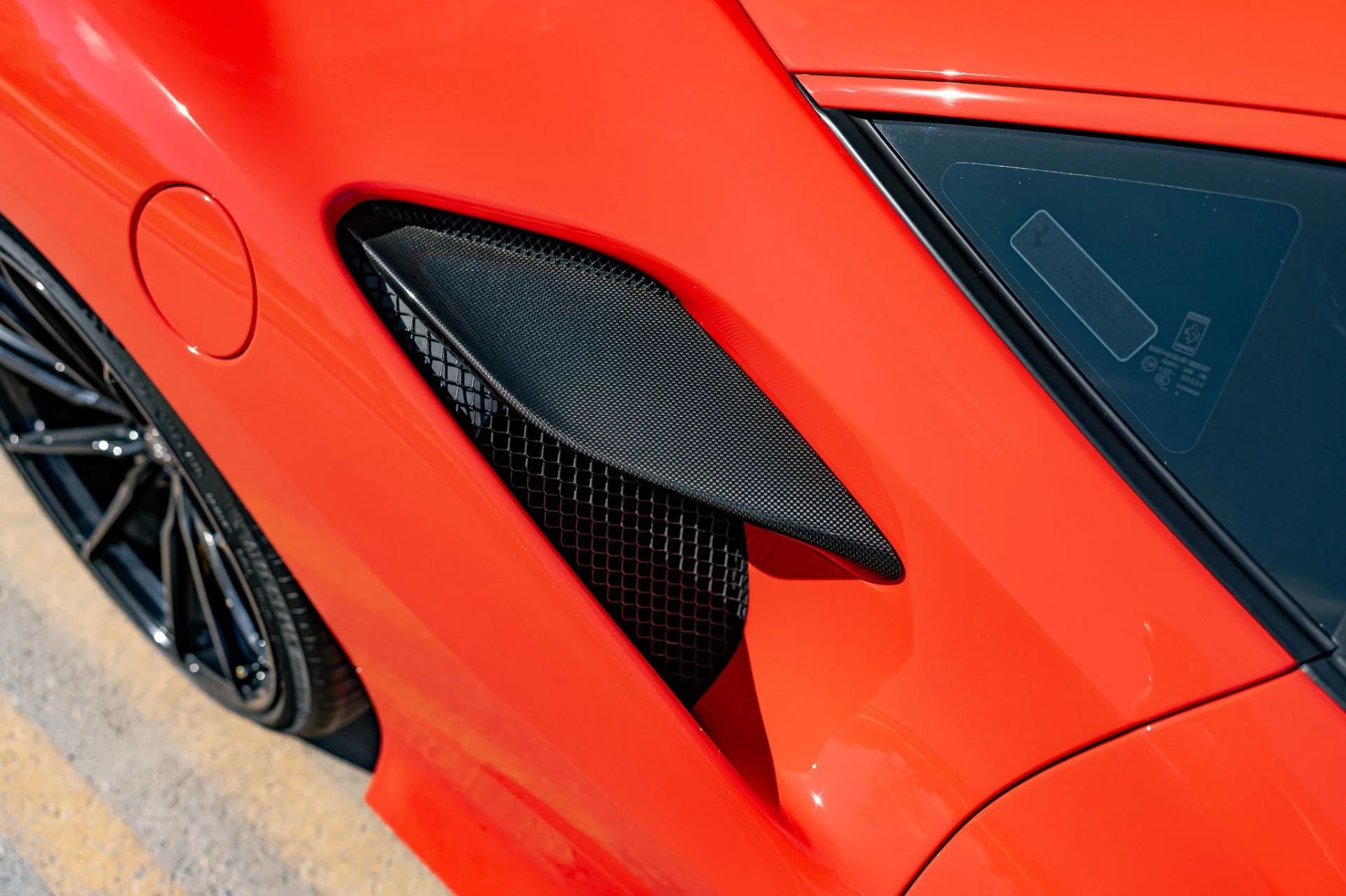 mph021_3481834979_Used_2020_Ferrari_F8_Tributo_1758670960_c8668848a8