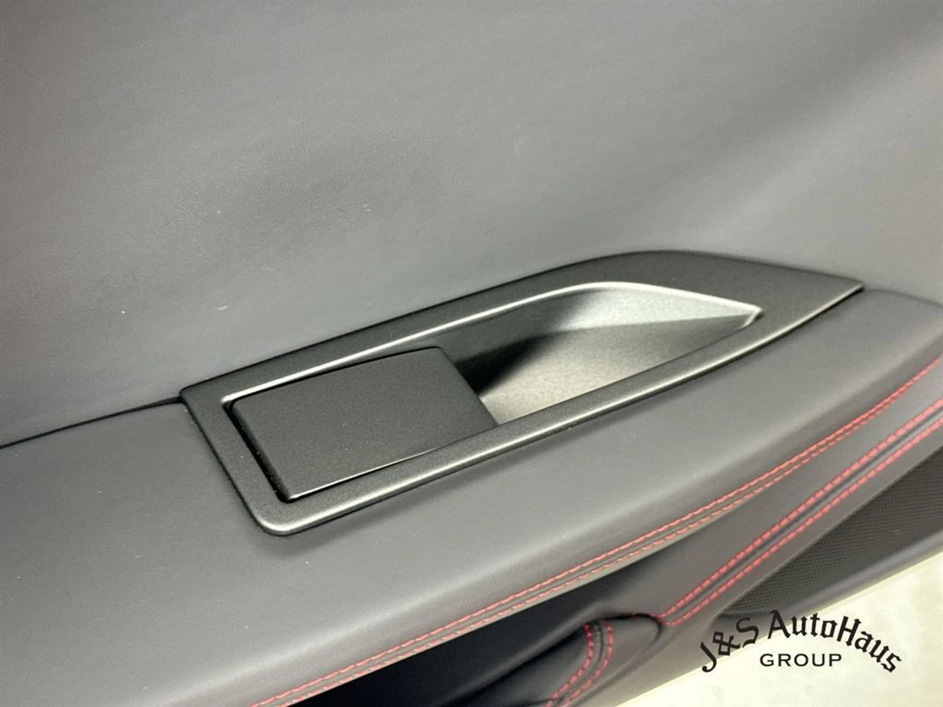 mph021_3484018858_zwceyfknmx32l2cg5918ei42n2r7_b255202799