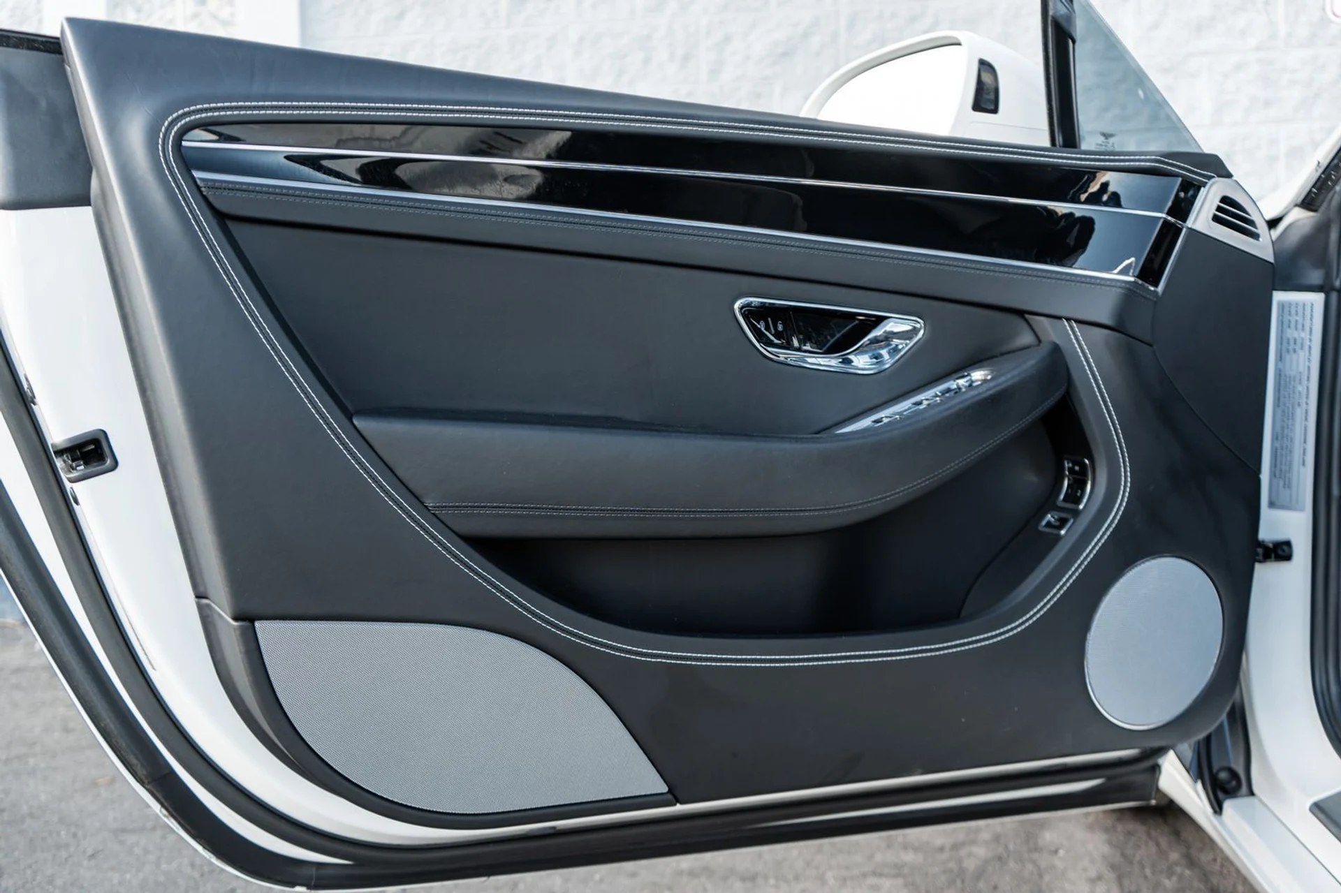 mph021_3484546633_013fddf2_68e5_49f4_8d18_b29449e03409_e070e673ab