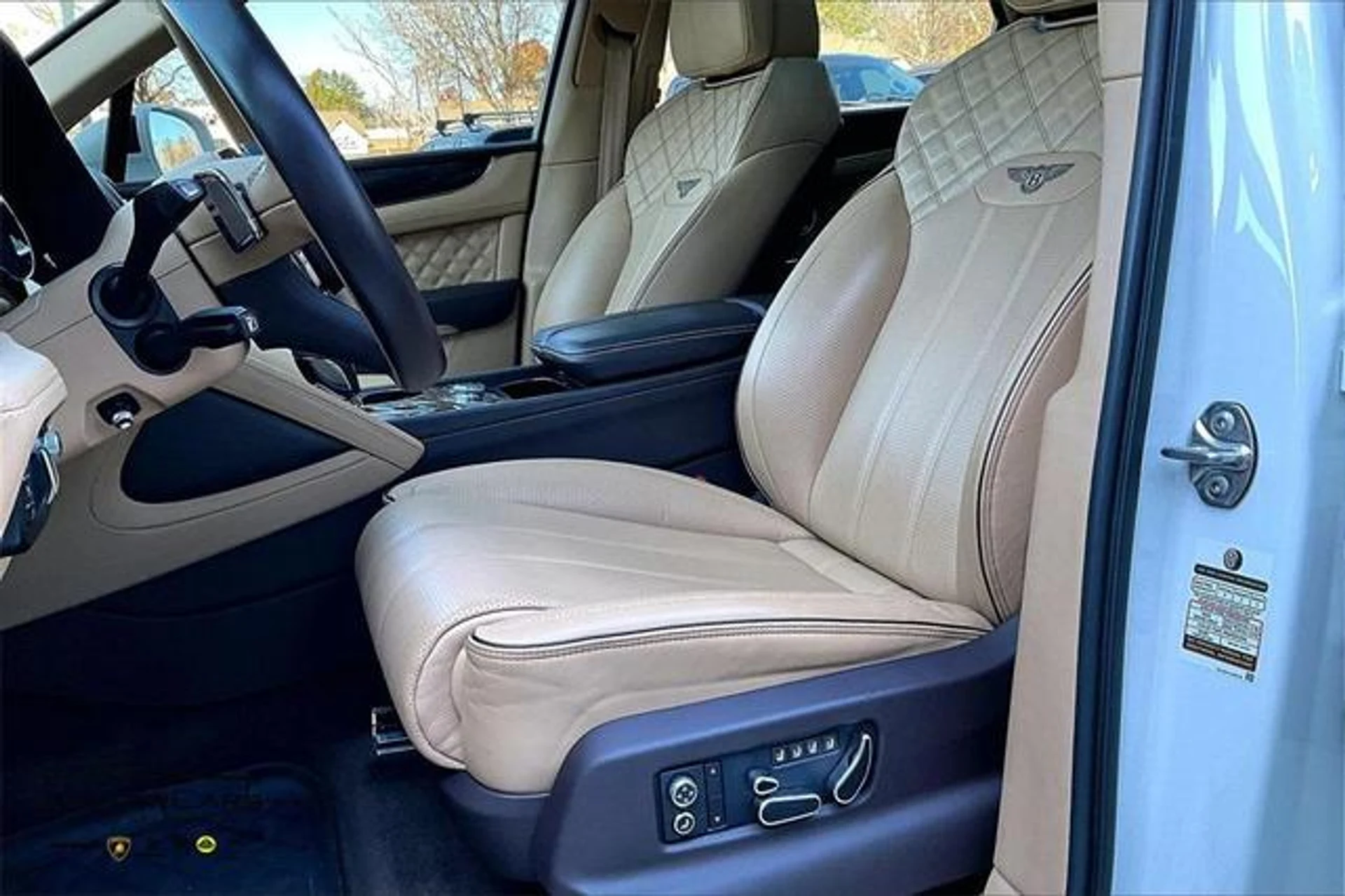 mph021_3484714337_z_UYCQHG_Er_XL_Yd2qi_Fy_UA_Jr1wt_KU_bdd567760e