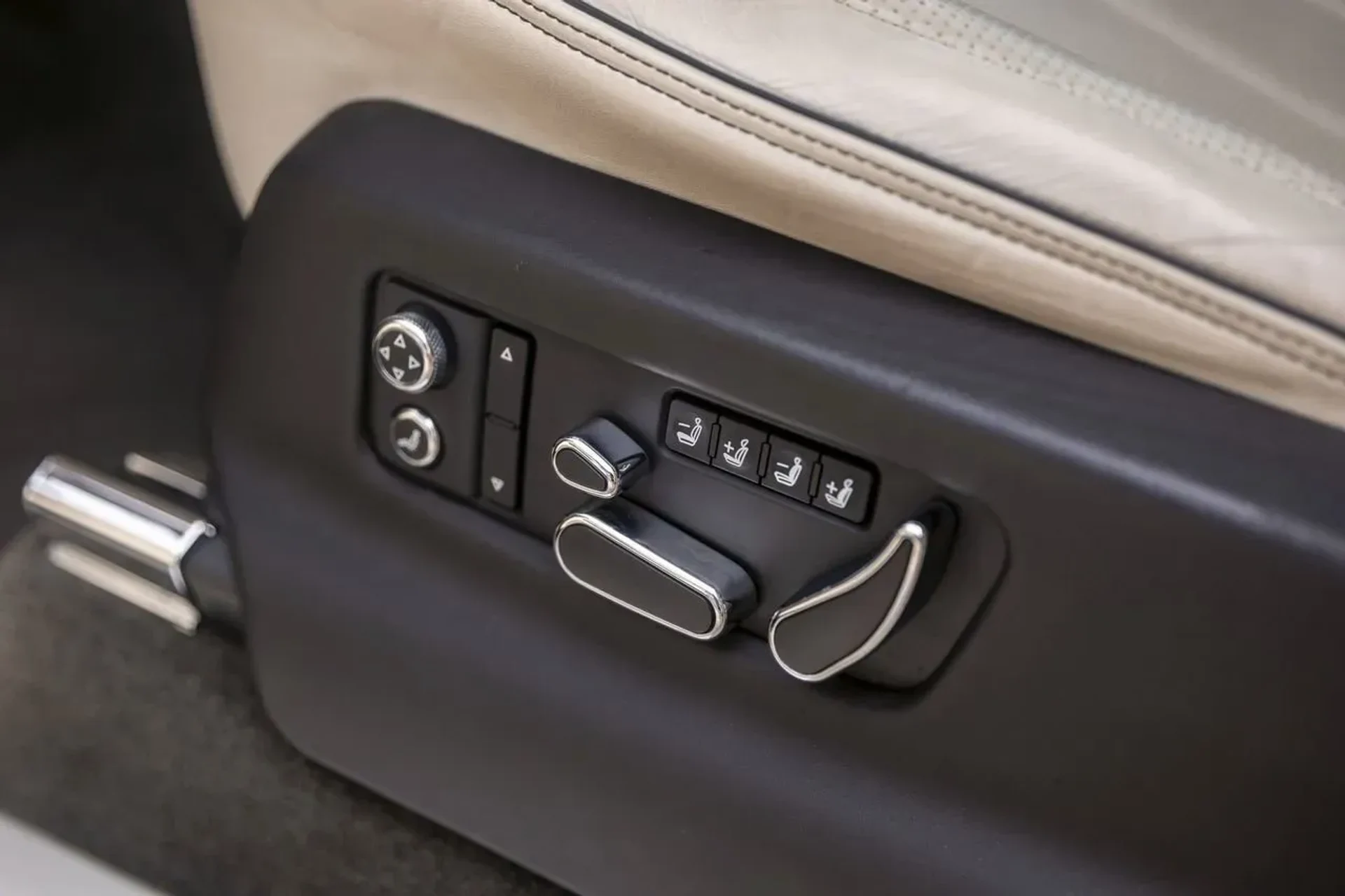 mph021_3485076421_76f9840bab8e438ea027c7e6d71271e5_ee3daad136