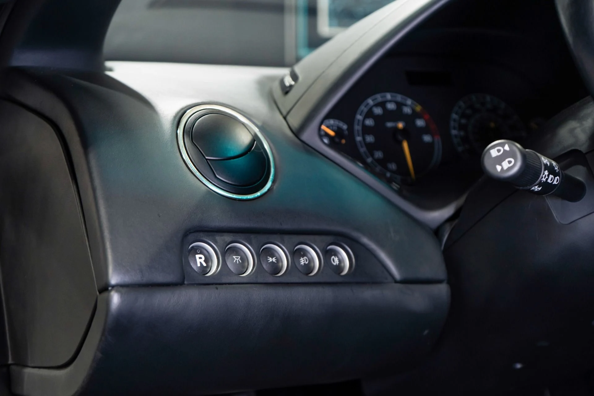 mph021_3493465436_Used_2003_Lamborghini_Murcielago_1773687292_c8b17dcd0a