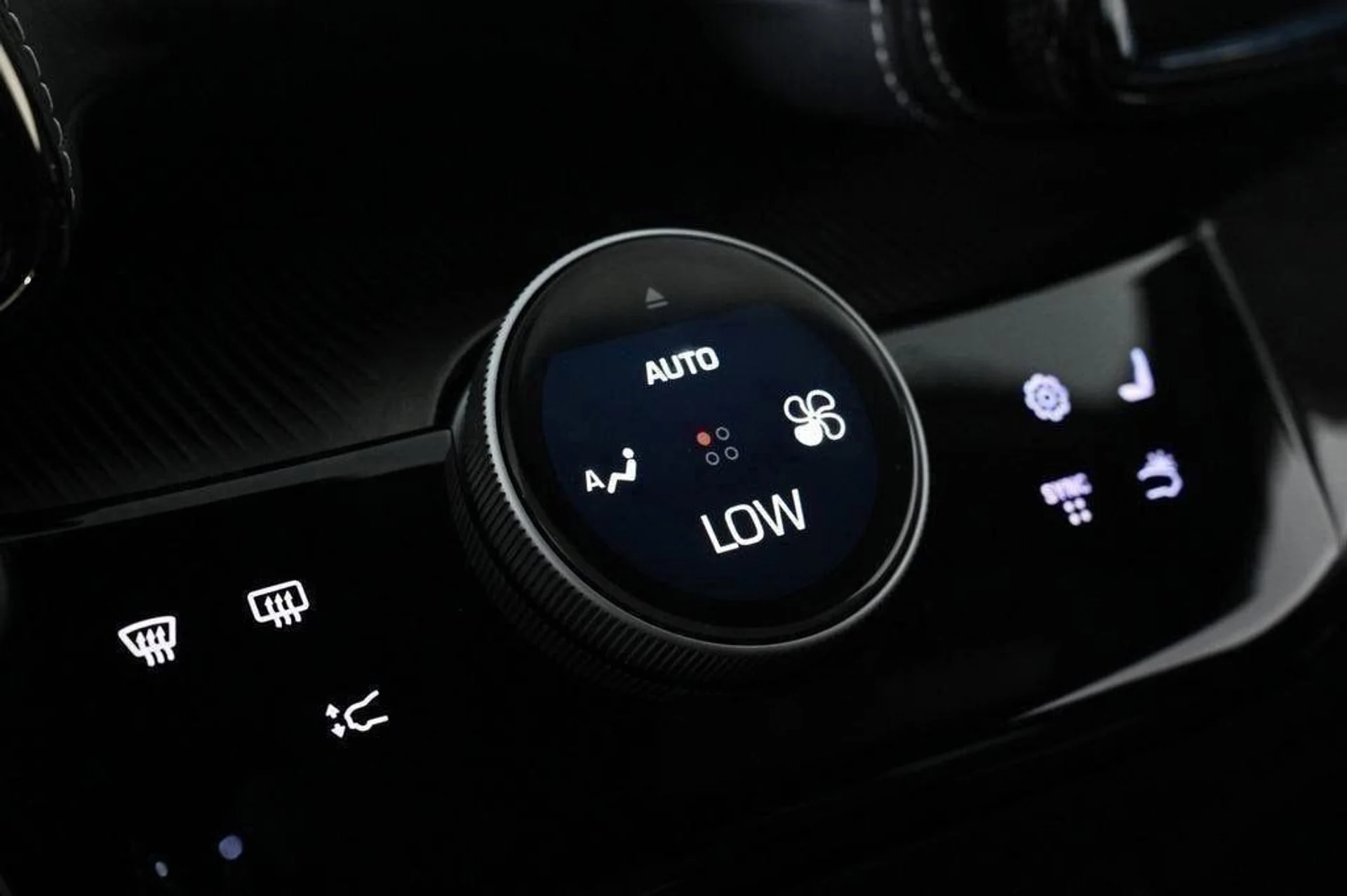 mph021_3494052039_aa1c9e692d5048a6b6ac1dcebe35193d_51b5f66a33