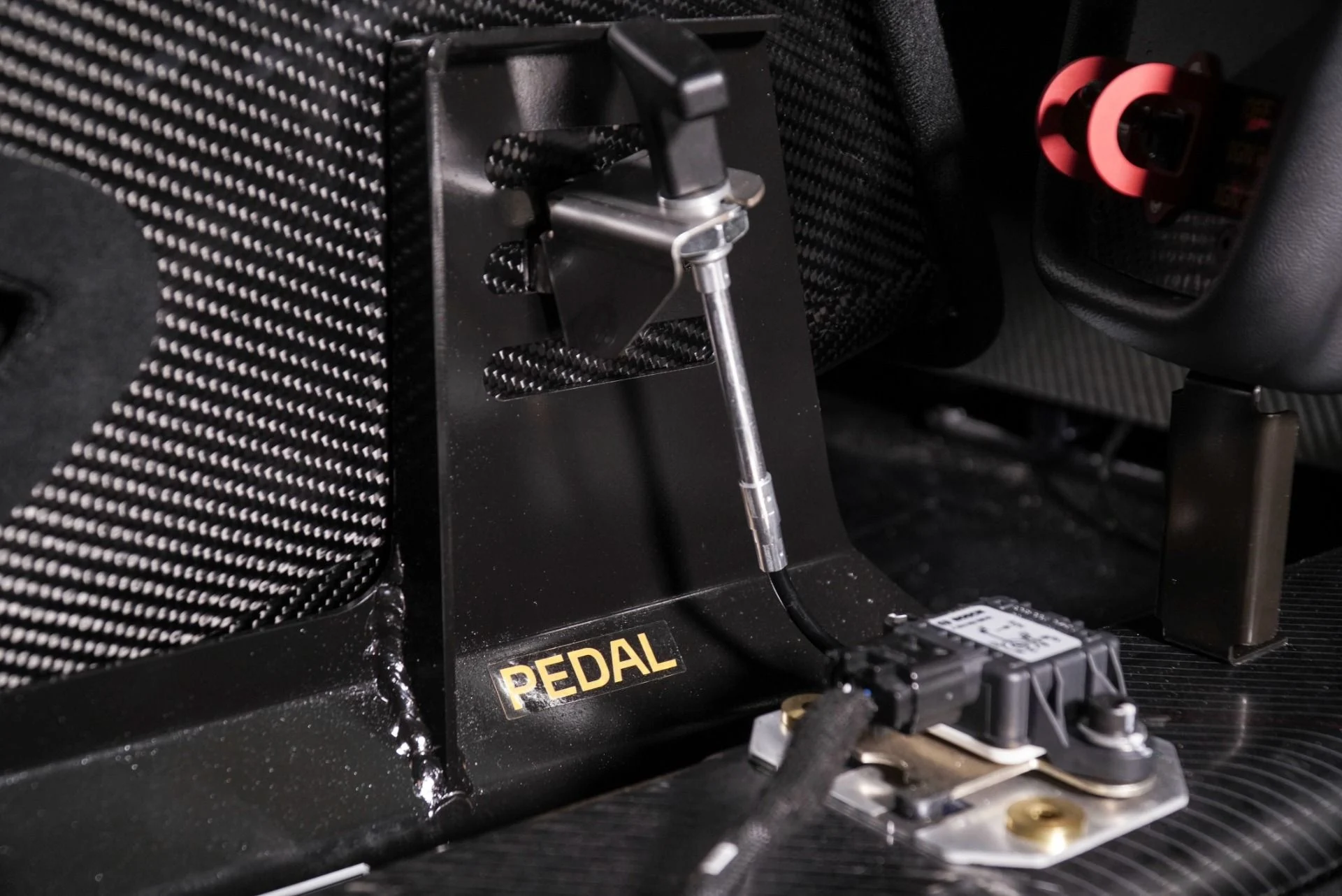 mph021_3499802413_Used_2023_Mc_Laren_Artura_Trophy_EVO_1775707442_92830772d7