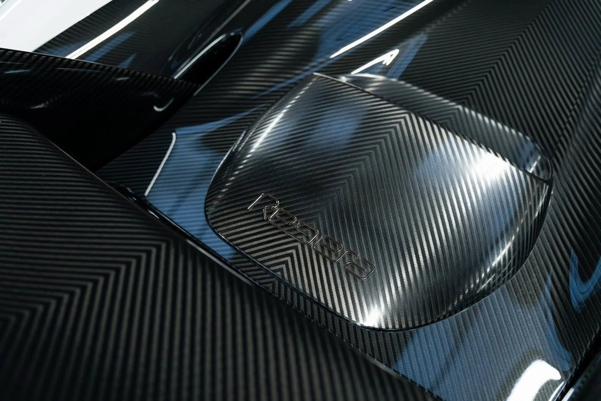 mph021_3500820198_fc6a263f3669624e8d01cd36e5205cf2x_c054b6e835