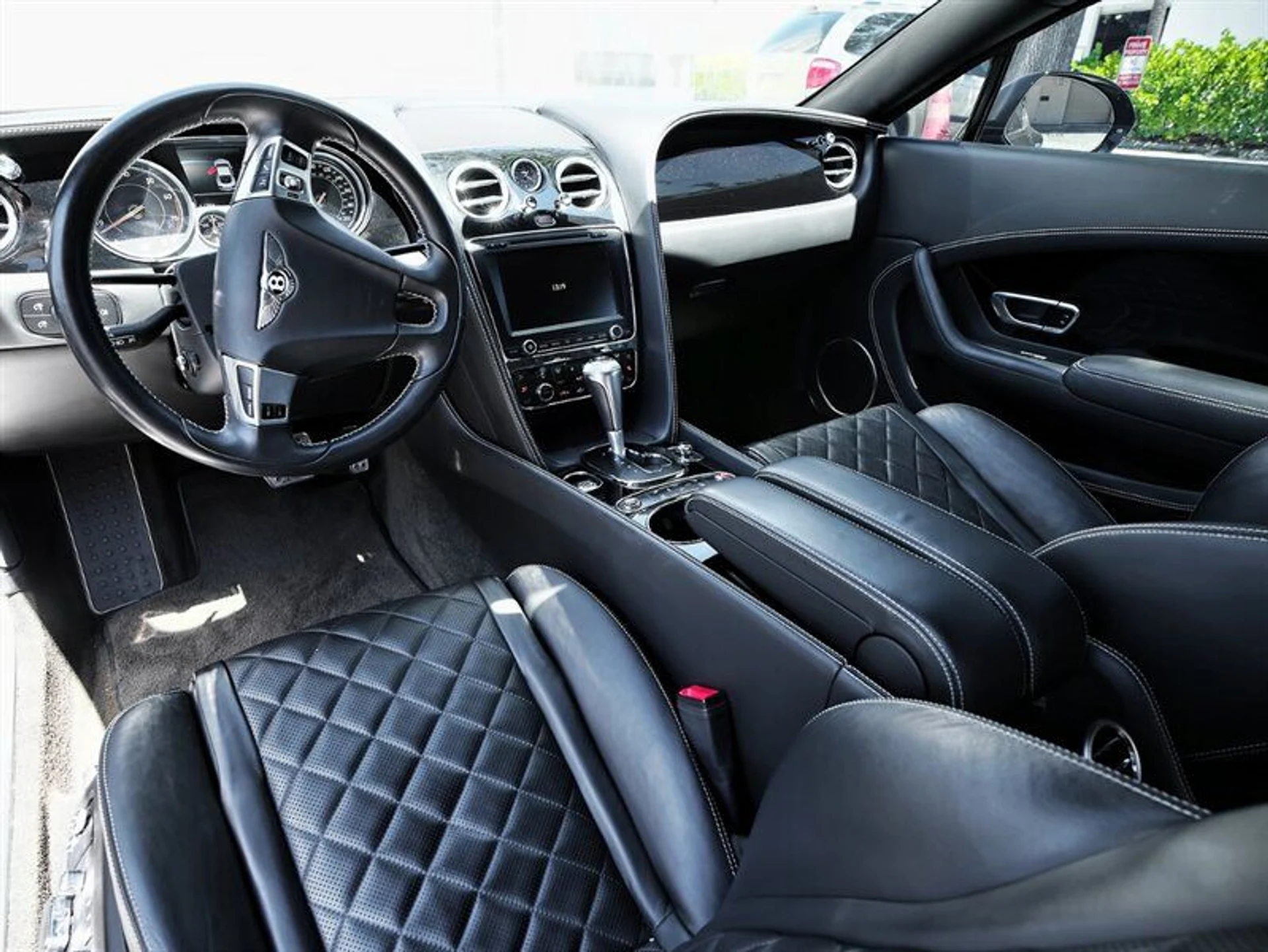 mph021_3503471251_52b16c7360_800_9dd111e5be