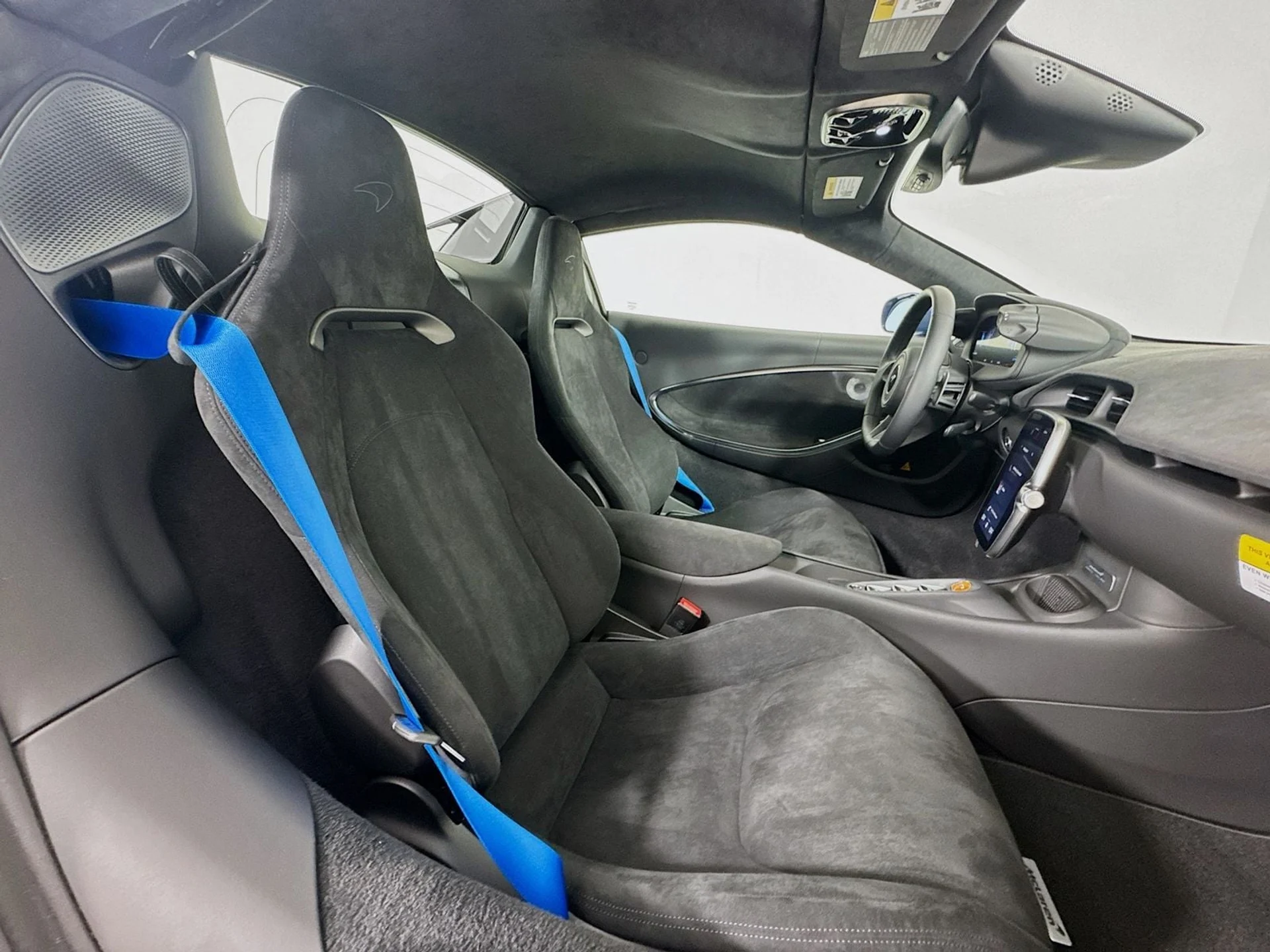 mph021_350583172_8da3e93ab83356d9f93d1192ce752a60x_a97ff0cdbf