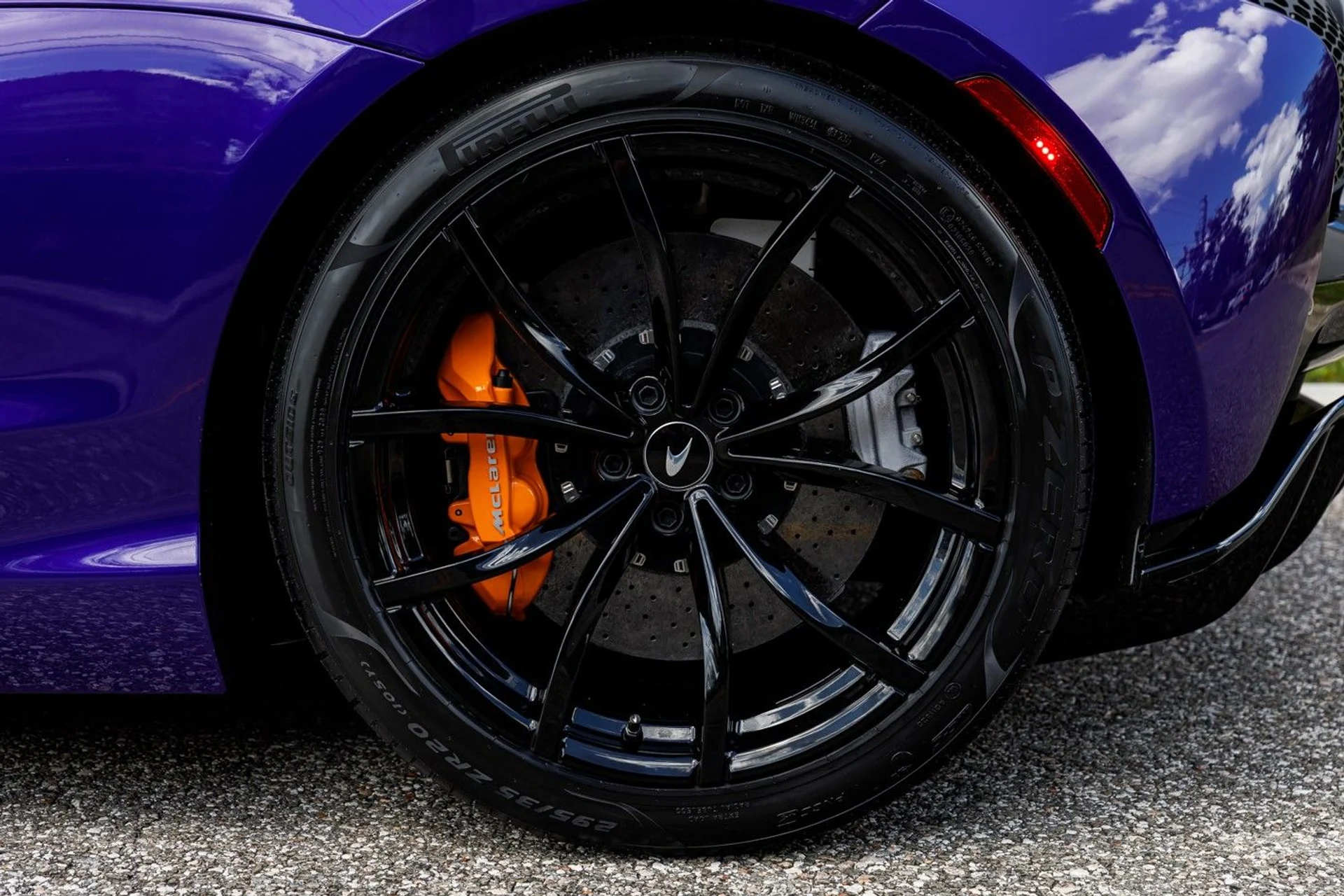 mph021_3522496724_362_p22_l_53590ae1fe