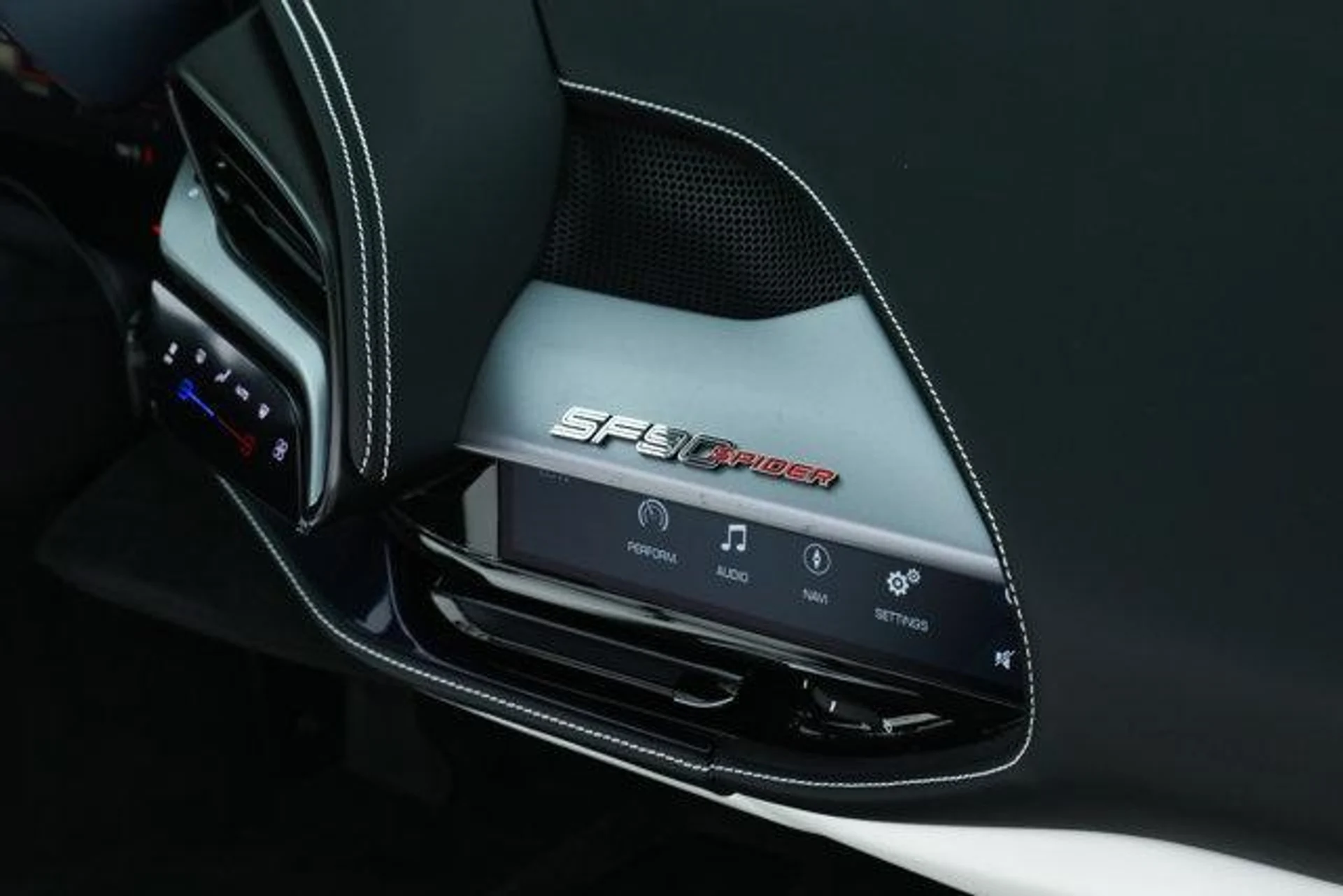 mph021_3524447084_rrs6_O_i_Wy_TB_Cz_Fks_TSXDGYEIQ_Hg_91fe8da225