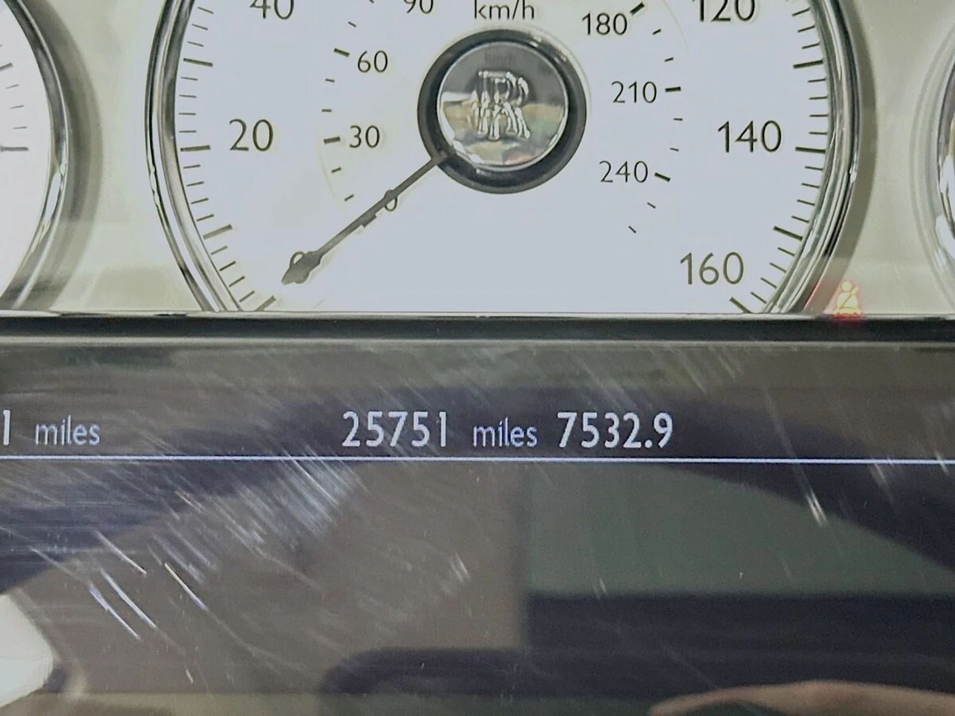 mph021_3530208244_lkw0nsnfrn5y8dld7rhcsa71ch9j_f127ad495b