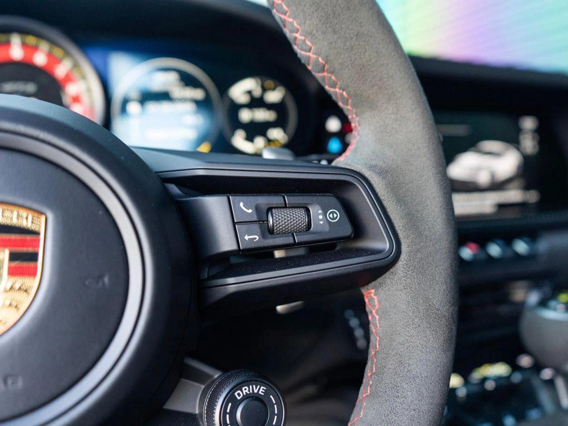 mph021_3532589825_ZC_5an_GXGF_0v04_bz_Bg_duc_TVUTE_e85bd702f1