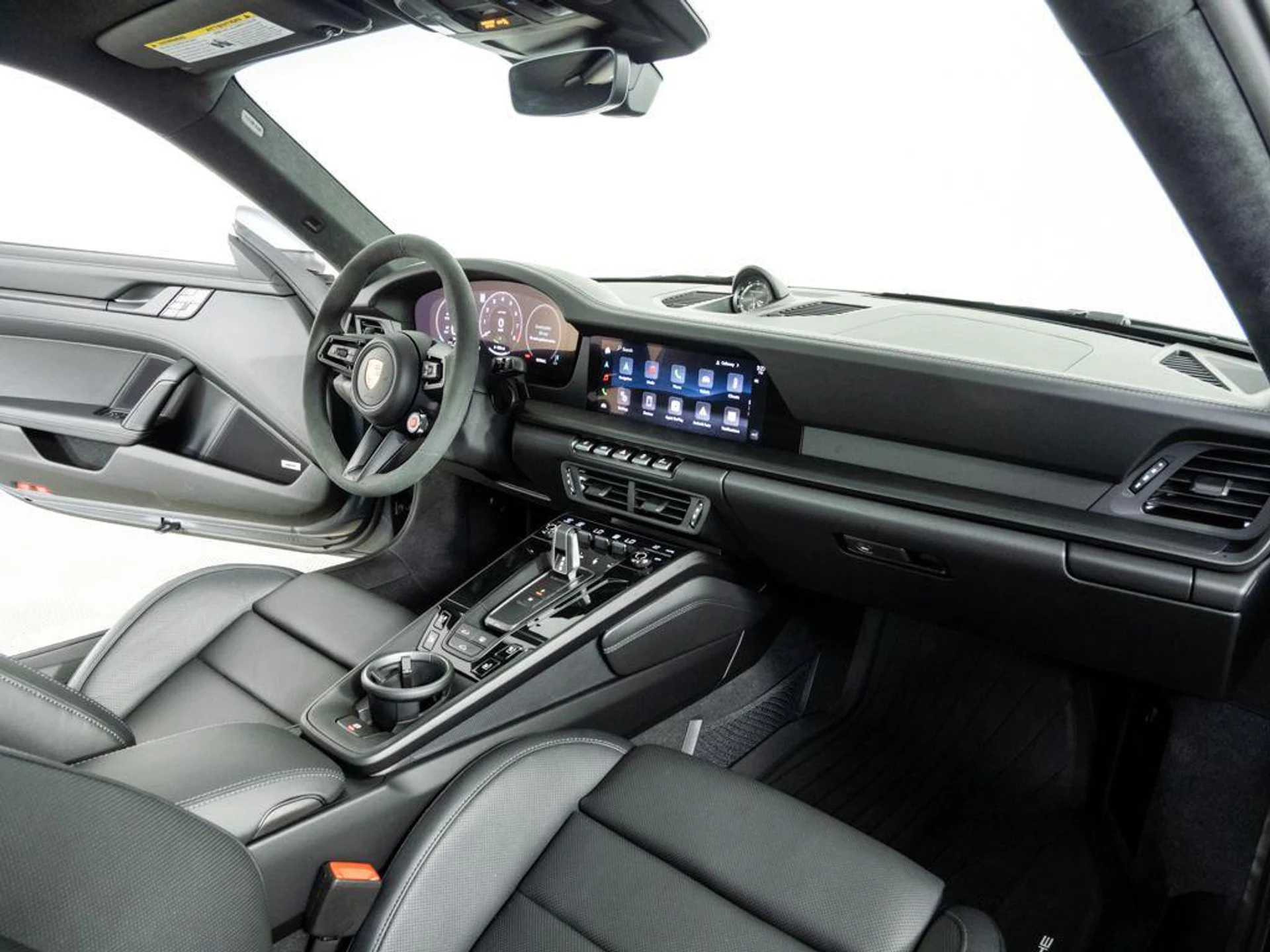 mph021_353389961_37y_UK_Ok3_H6xs5r_L_Vg4_QY_Rq5l_M_1524a0bba8