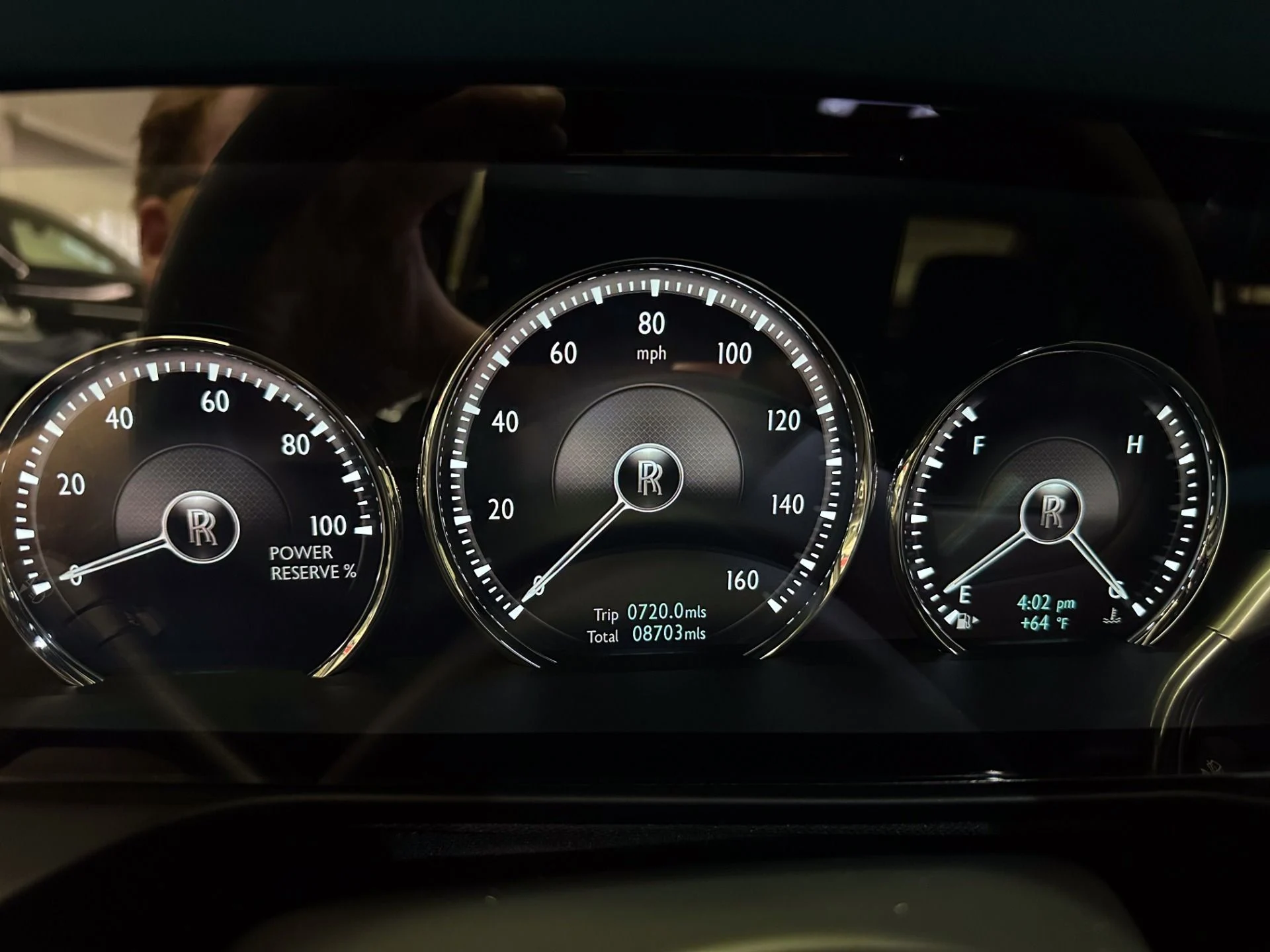mph021_3534882931_Used_2022_Rolls_Royce_Ghost_The_Ghost_Package_Turquoise_Accents_Illuminated_Fascia_1774388734_188f43b8bc