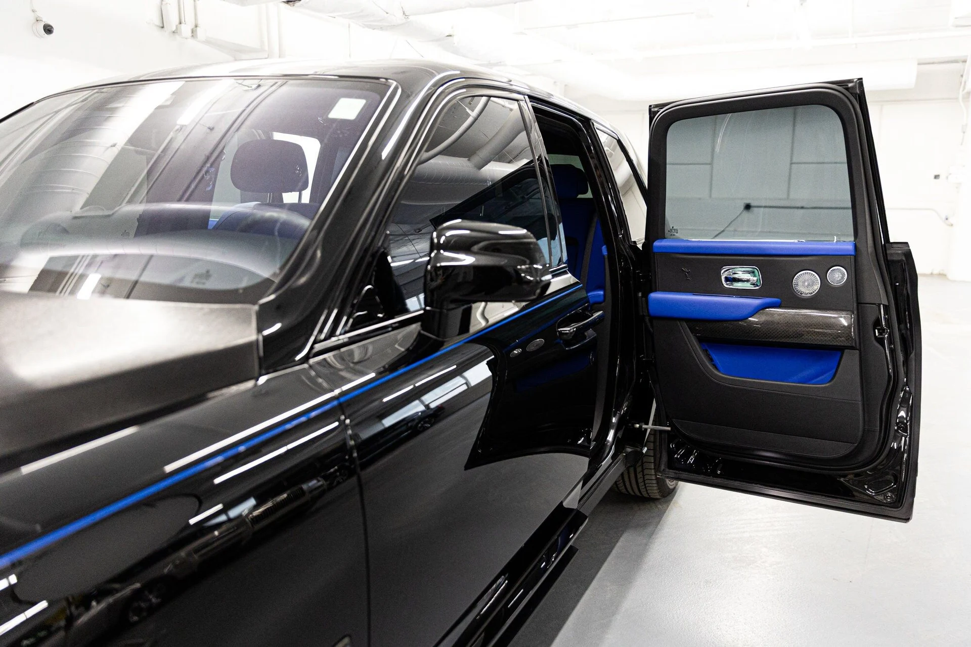 mph021_3535185026_f4ce209ea3e70ab14203eeced2302696x_525faab1d4