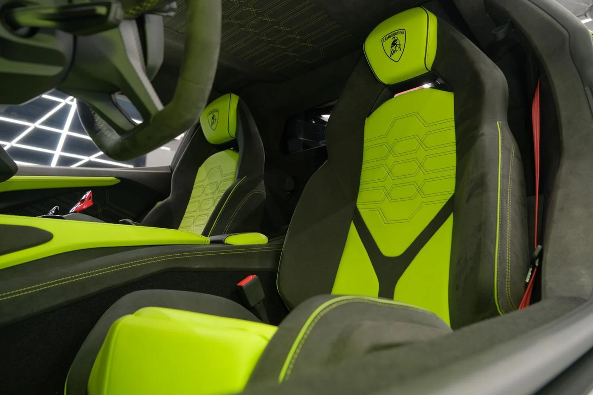 mph021_354473052_8135fb245e1744700fe17d1ecd5146ed_ec05a97729