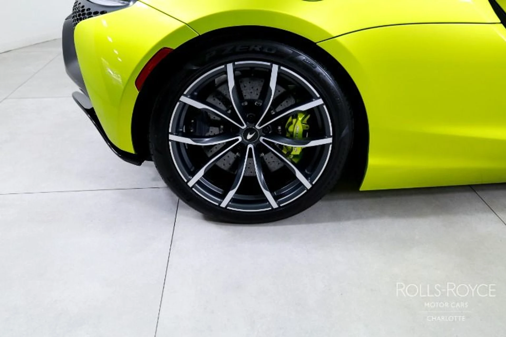 mph021_3546452607_Used_2023_Mc_Laren_Artura_a8d1cd55b1