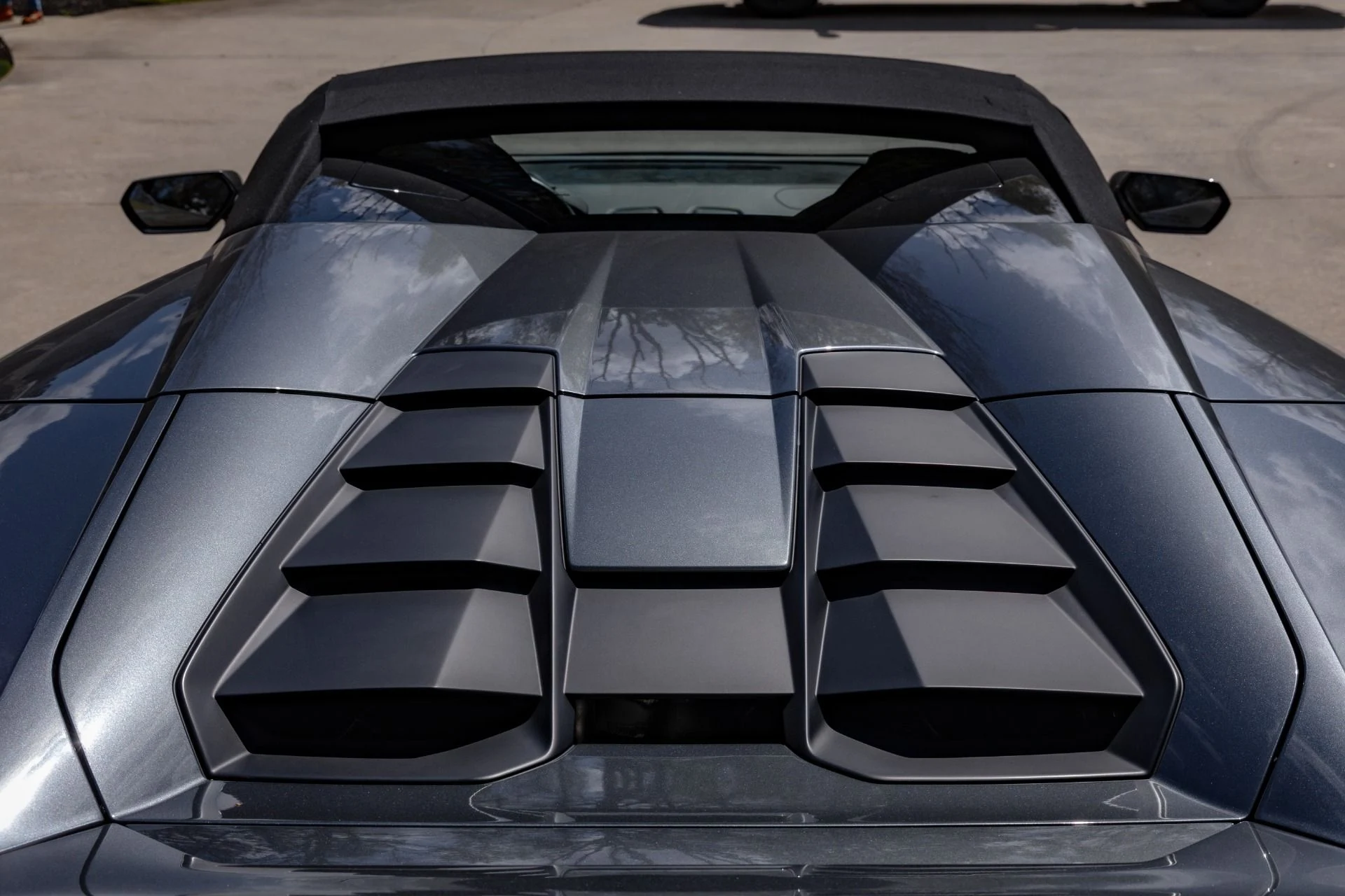 mph021_355030179_Used_2020_Lamborghini_Huracan_EVO_Spyder_1777655683_f149d0403e