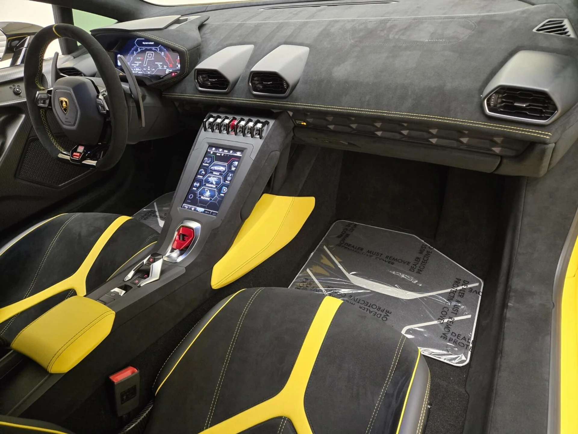 mph021_3551893817_Used_2022_Lamborghini_Huracan_STO_1755758929_a475da9193