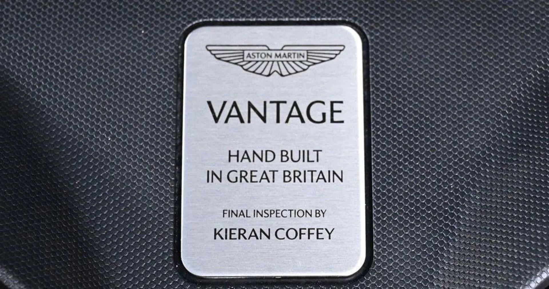 mph021_3555418745_new_2025_aston_martin_vantage_coupe_11350_22854663_21_1024_db62d309be