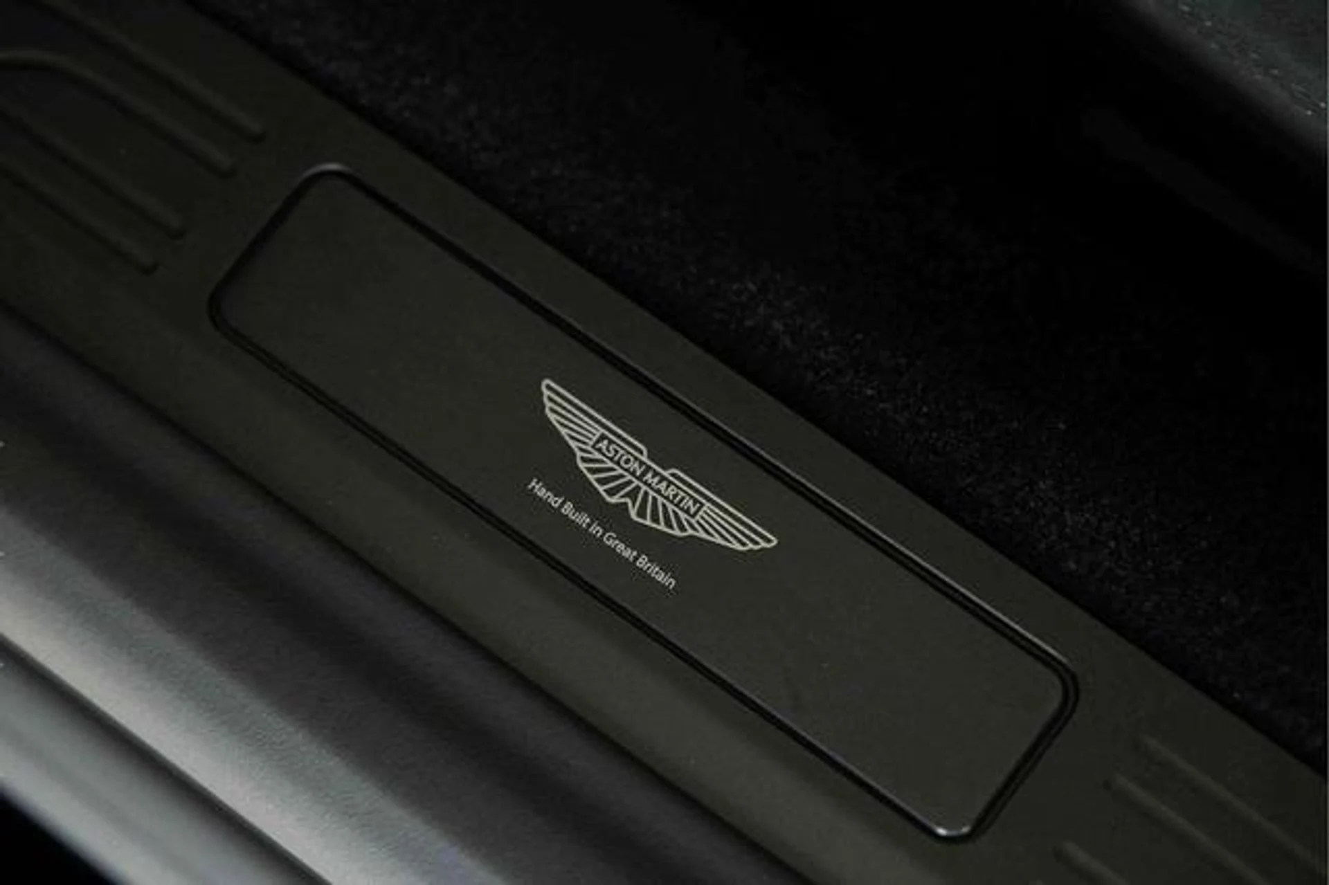 mph021_3555505824_bu_X0_Bn_Vszf37c_W_Ouo1_Wj_Pd_GO_3_Q_541e3937c5