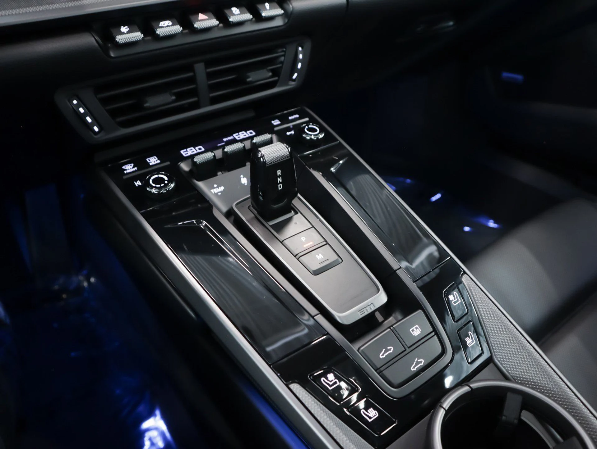 mph021_355563919_b5426c7f7f27d7812f2e65e453dce6c2_8aace29821