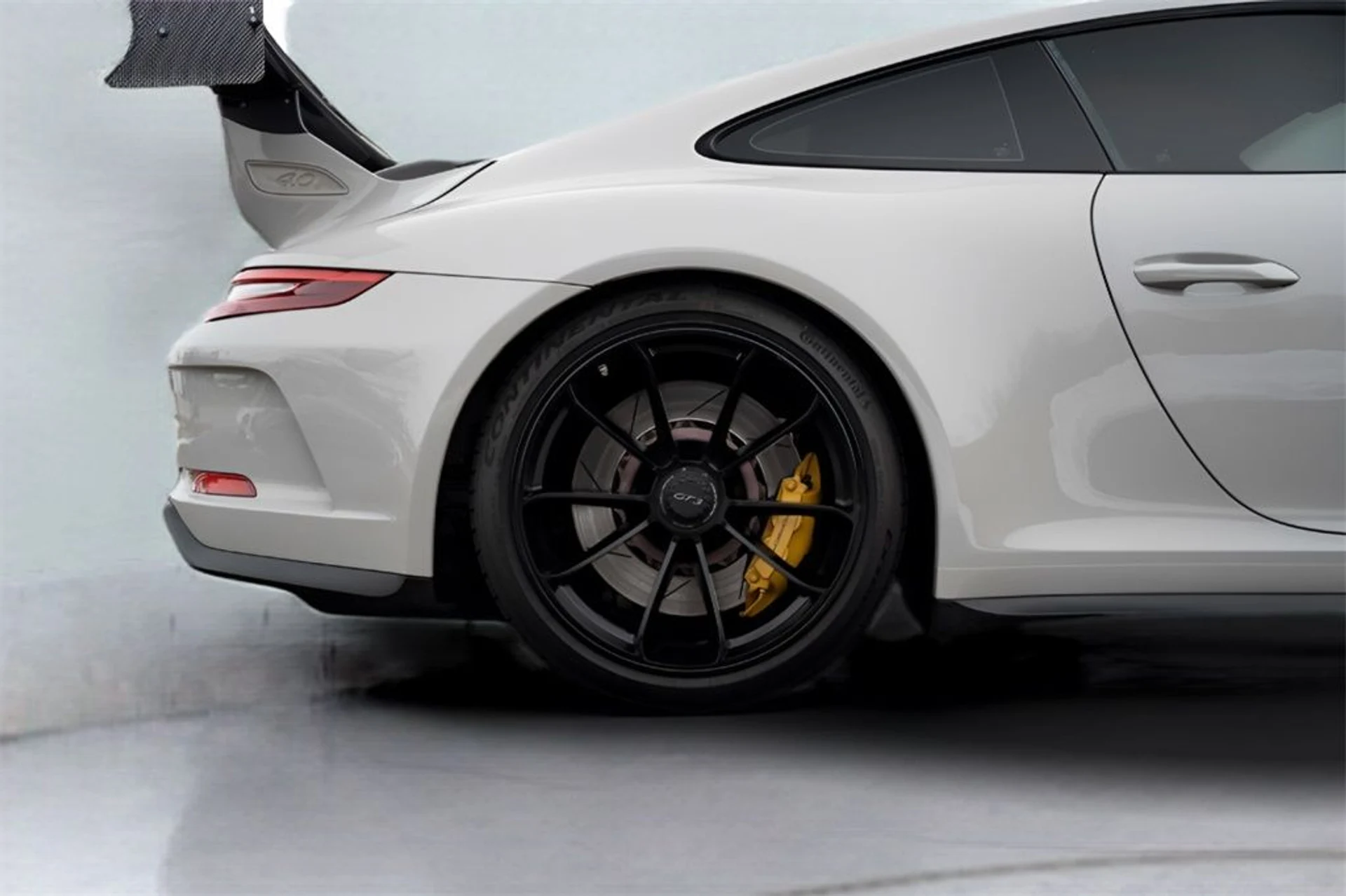 mph021_3556783839_image_22_44de8e963d