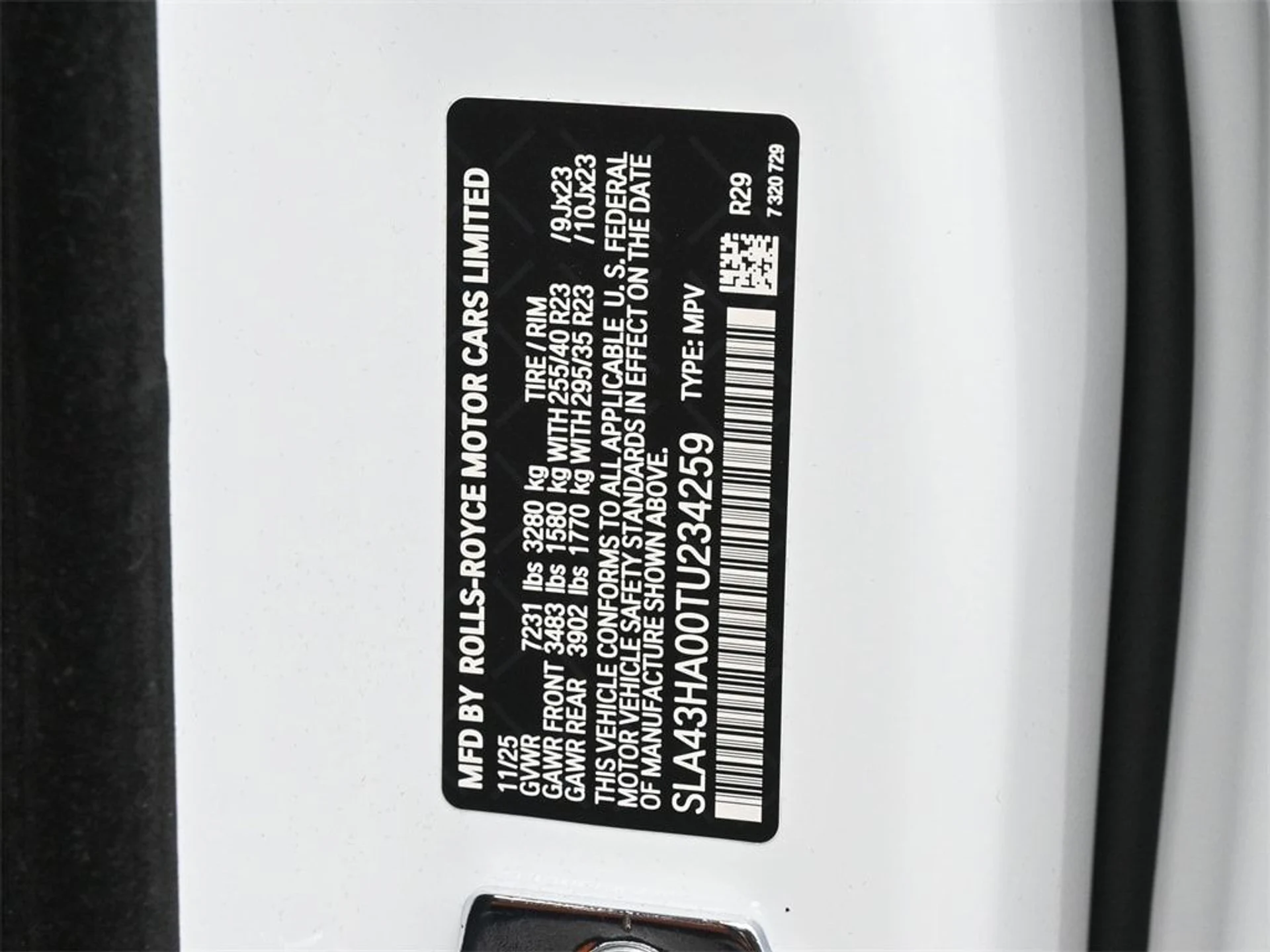 mph021_3563082100_b37a5a0a68a16b8913c482695c1912c0x_d90ec1318b