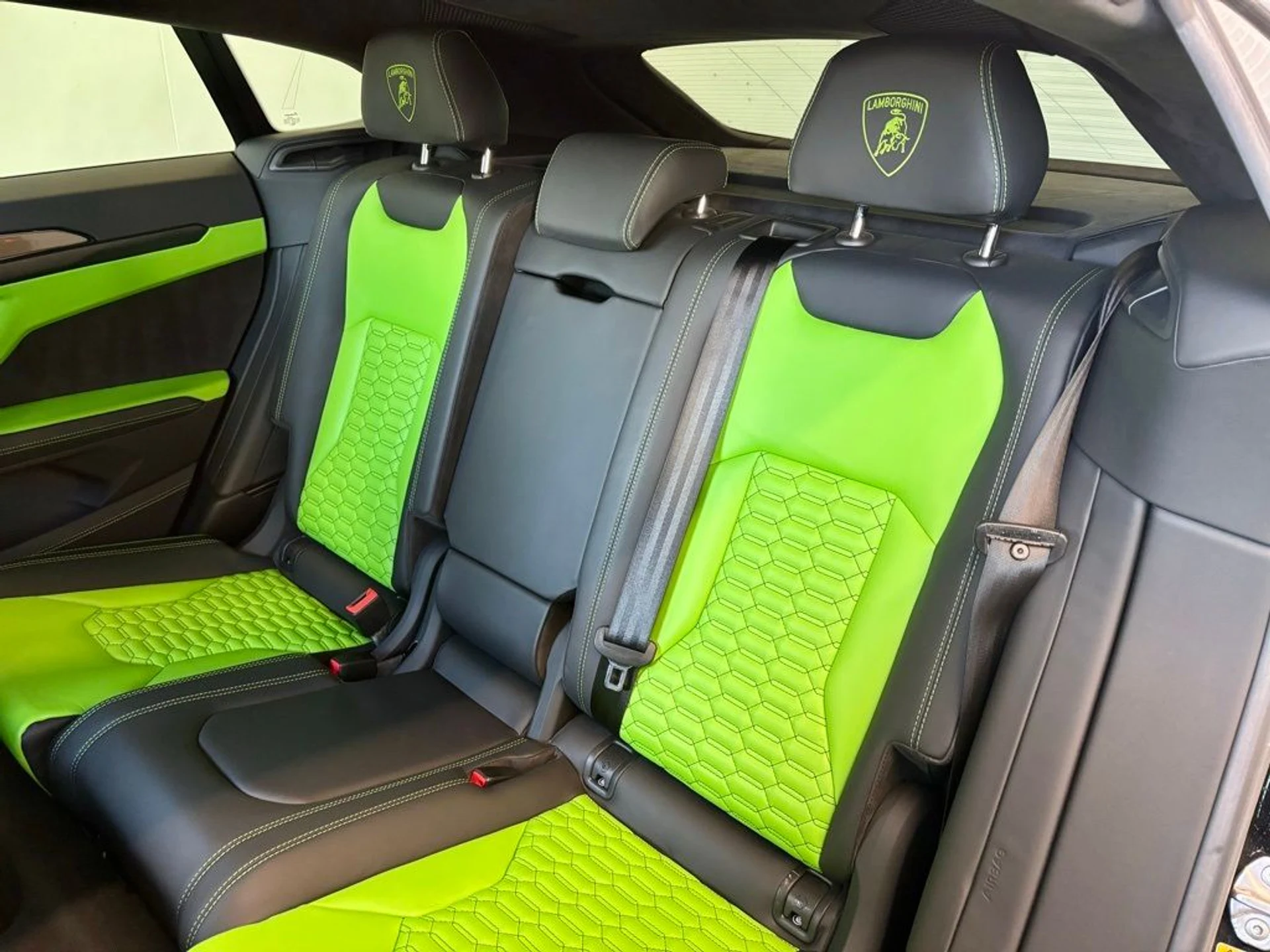 mph021_3565082273_57e55e15665ced4e18035fb3fcc3c6df_538f30ba65